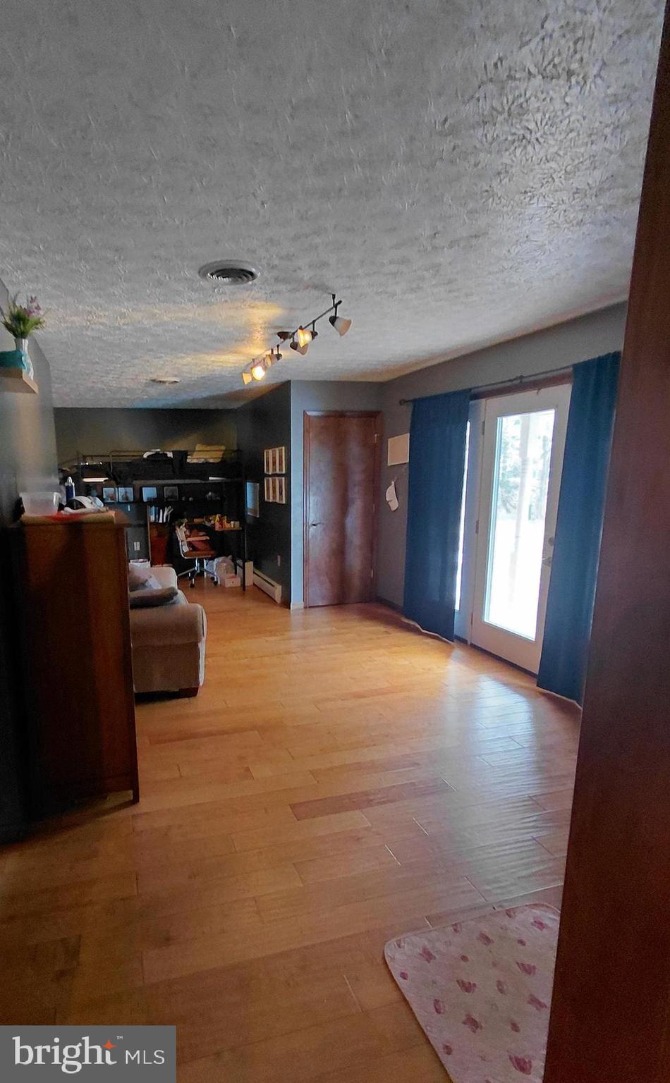 PETERSBURG - Residential