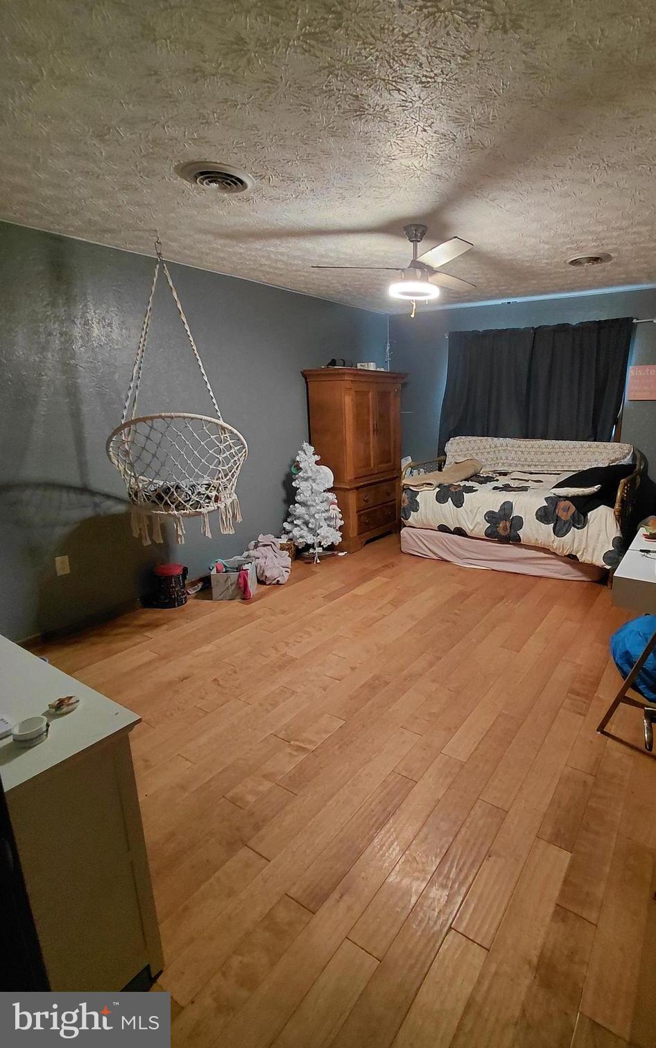 PETERSBURG - Residential