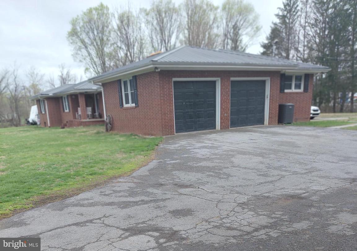 PETERSBURG - Residential