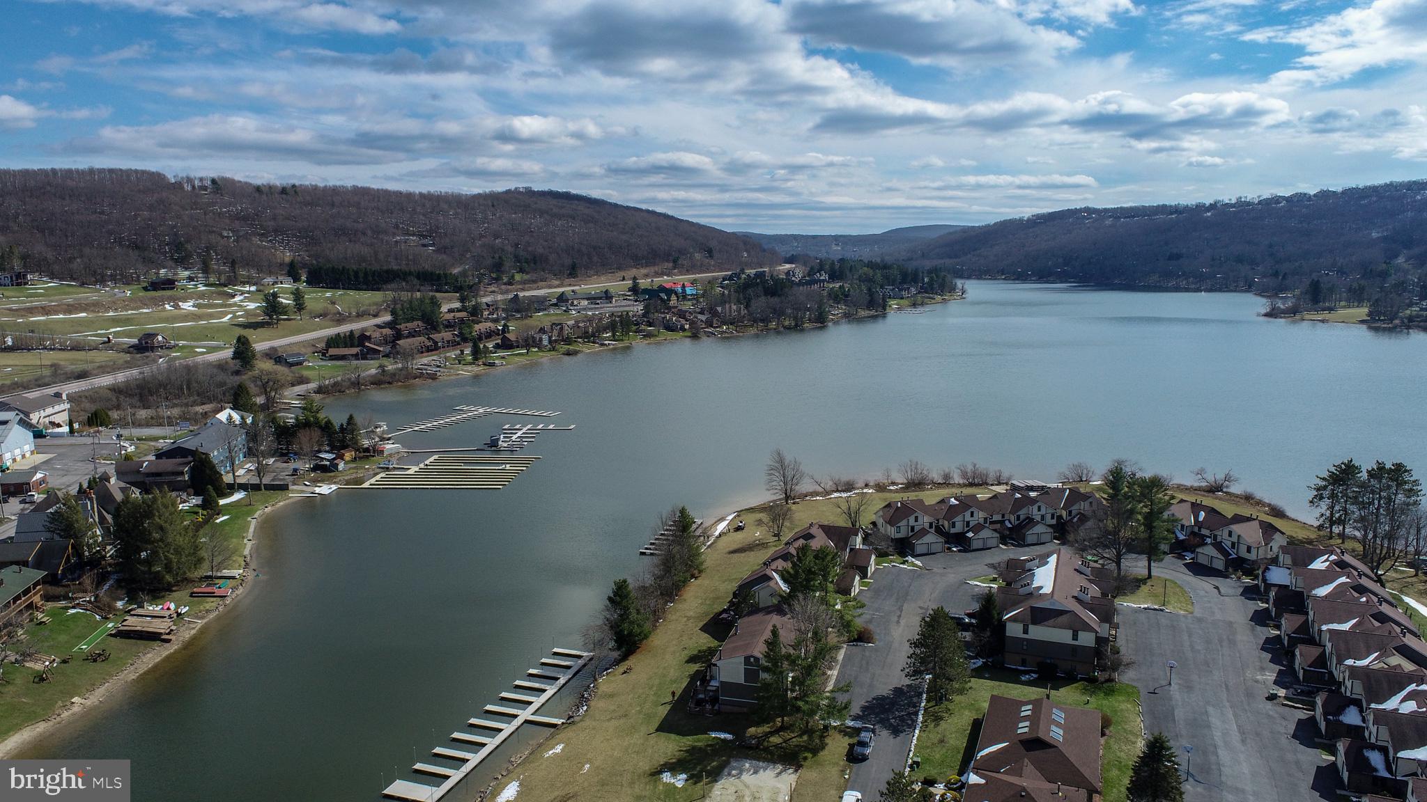 SKI HARBOR - Residential