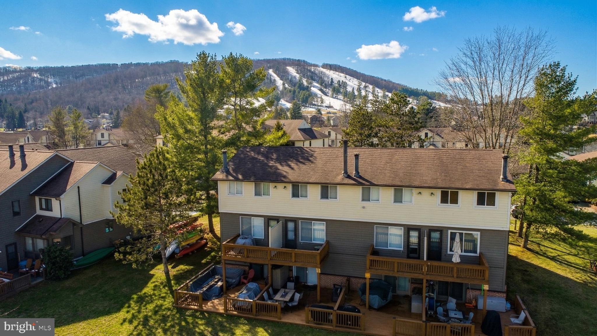 SKI HARBOR - Residential