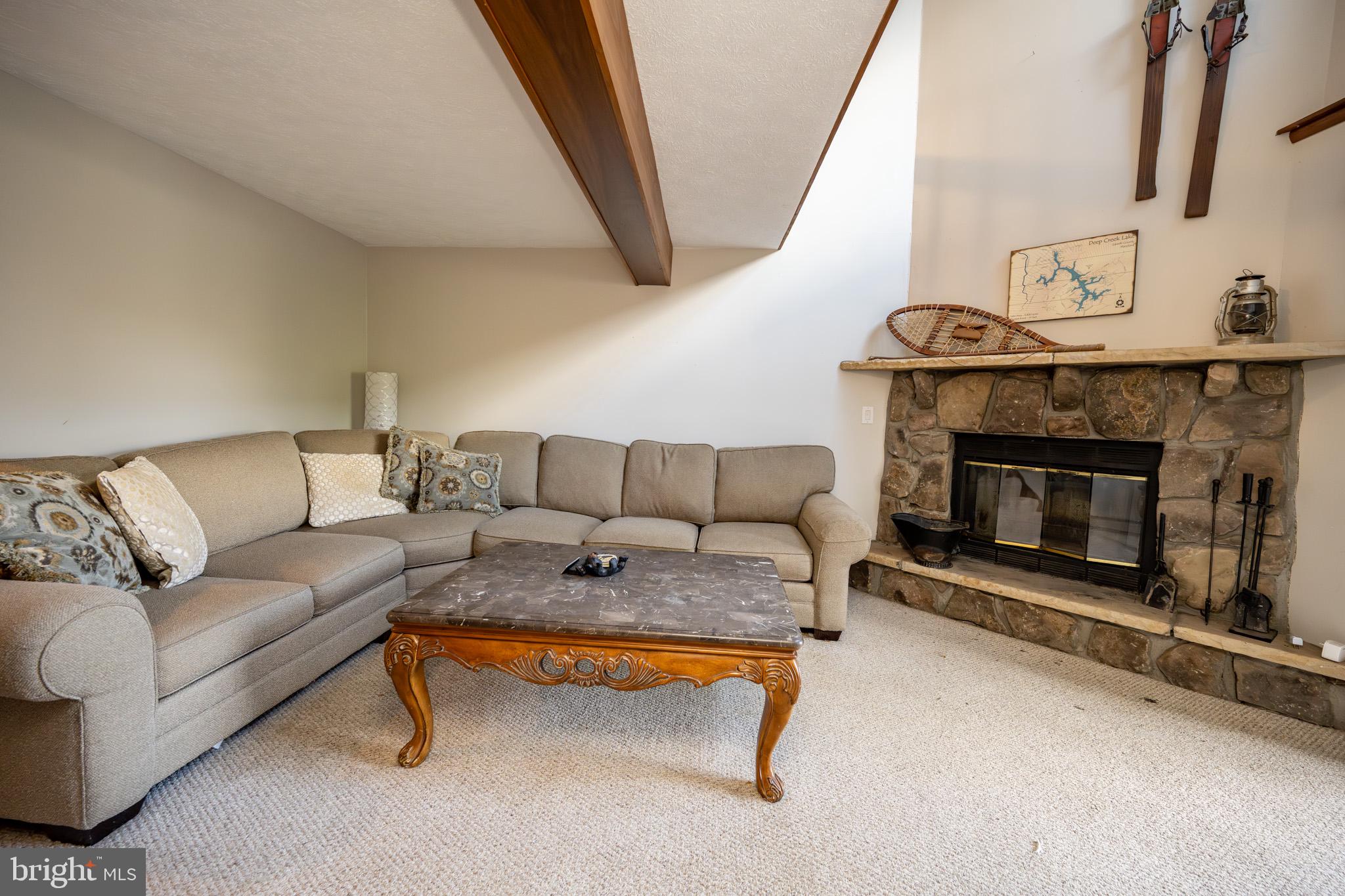 SKI HARBOR - Residential