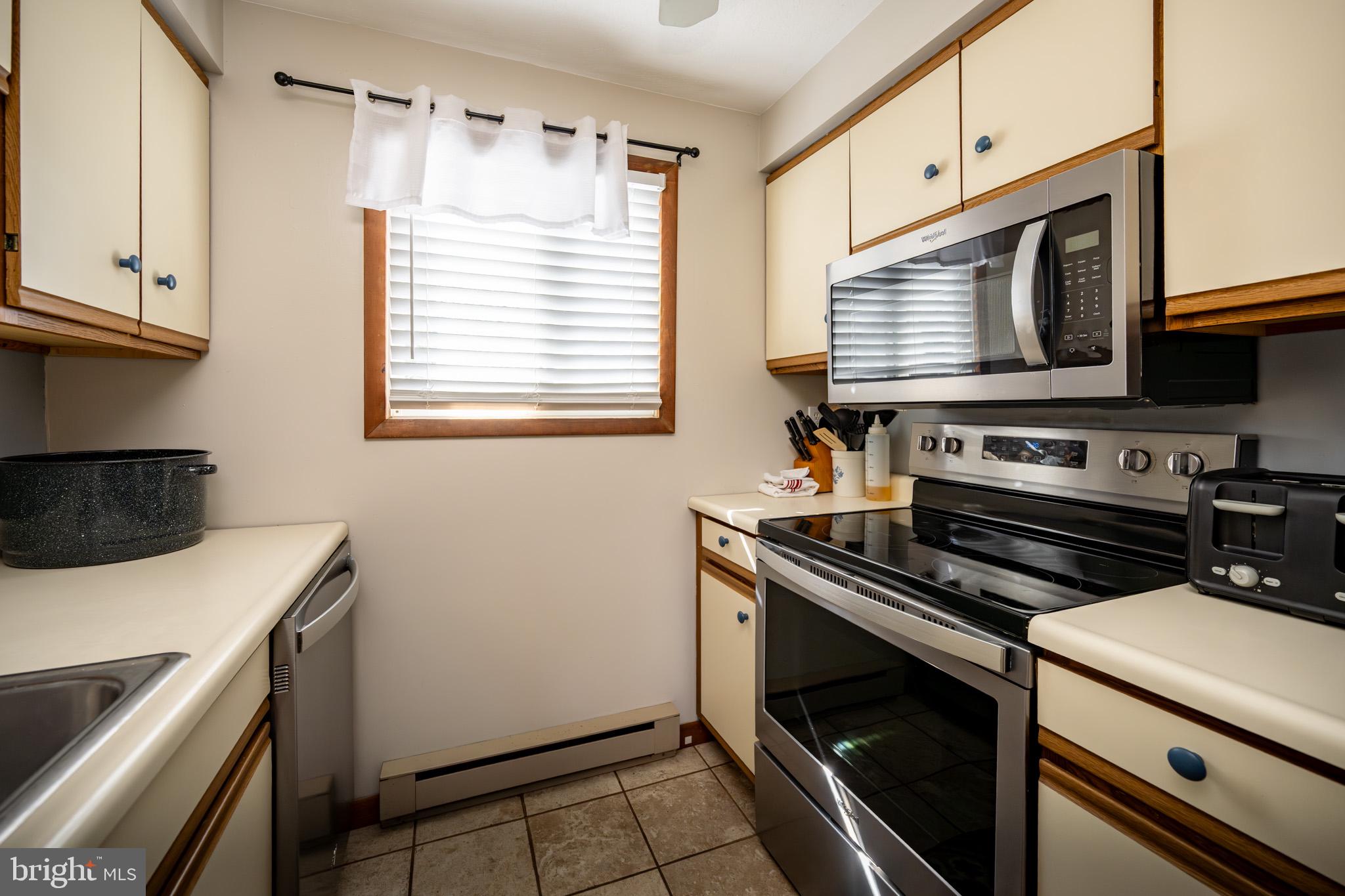 SKI HARBOR - Residential