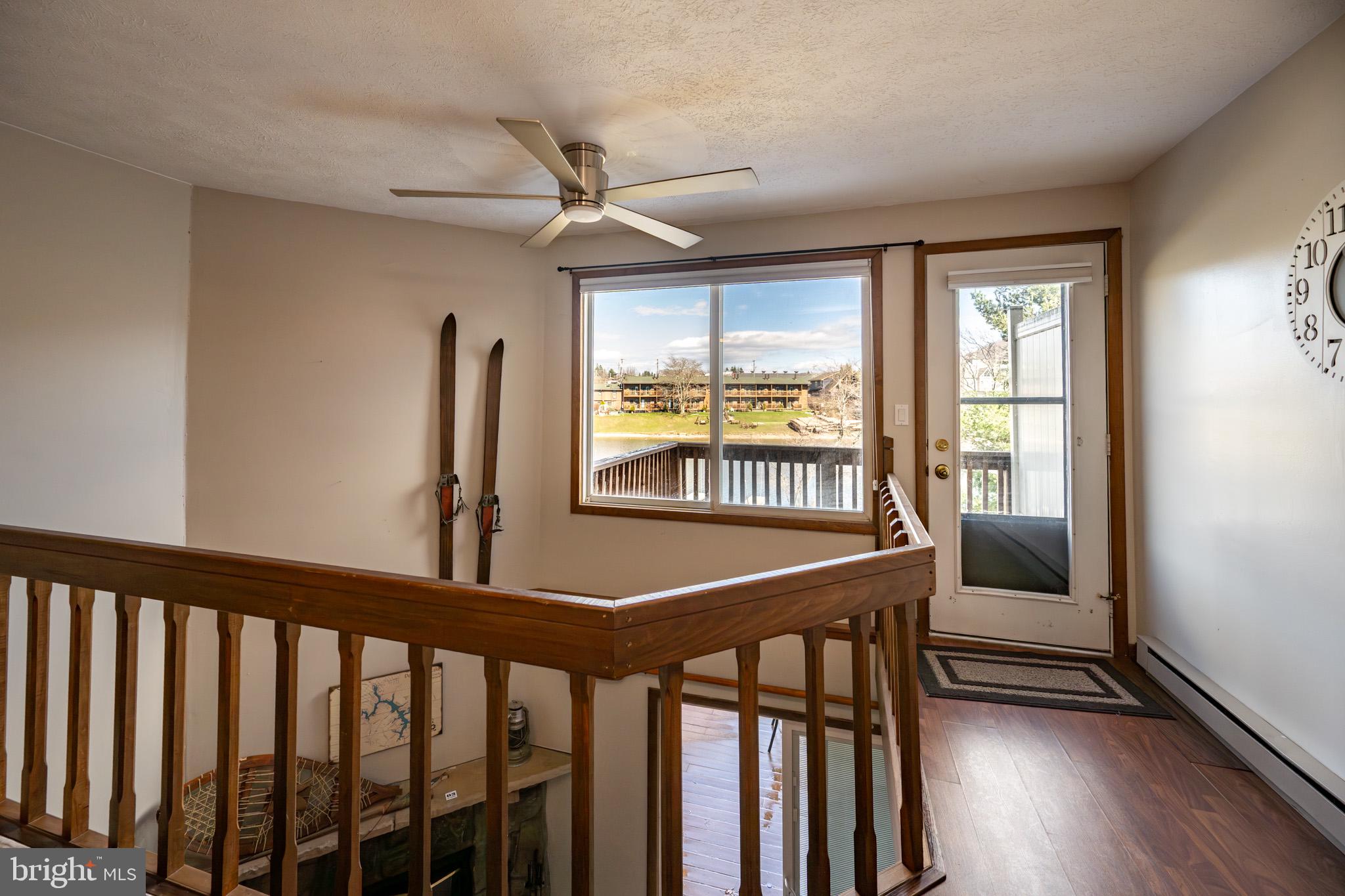 SKI HARBOR - Residential