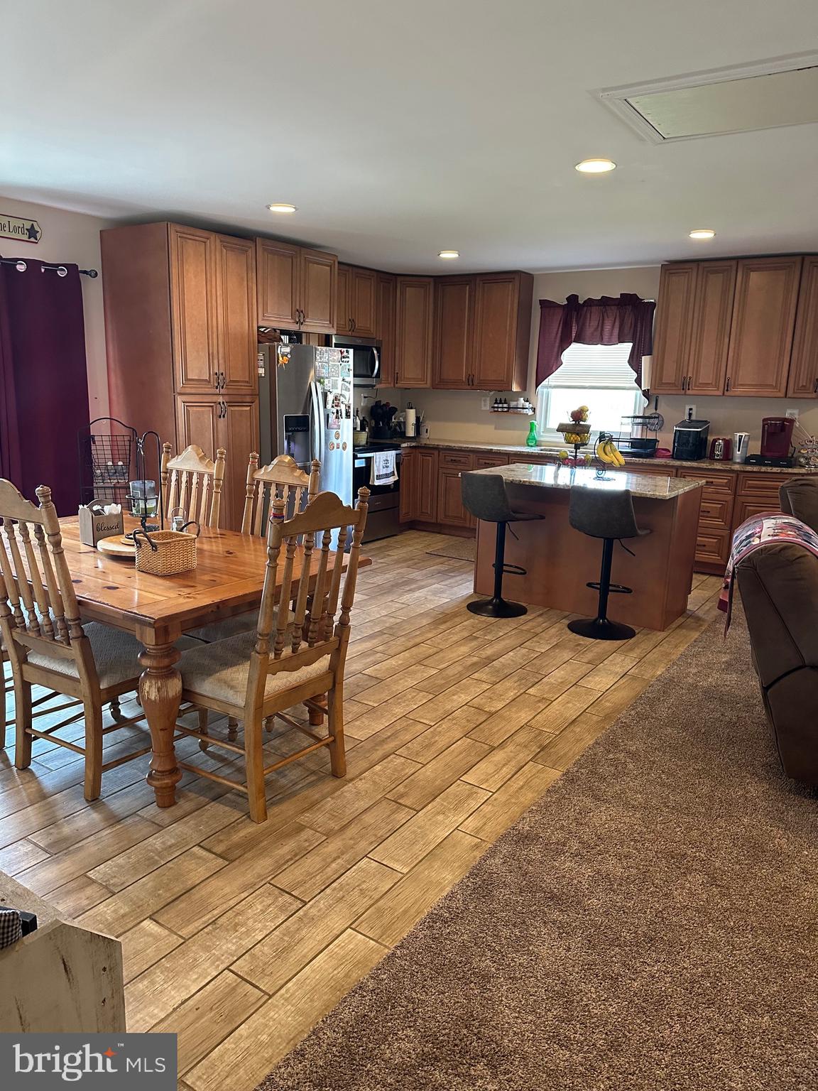 FOREST HILL - Residential