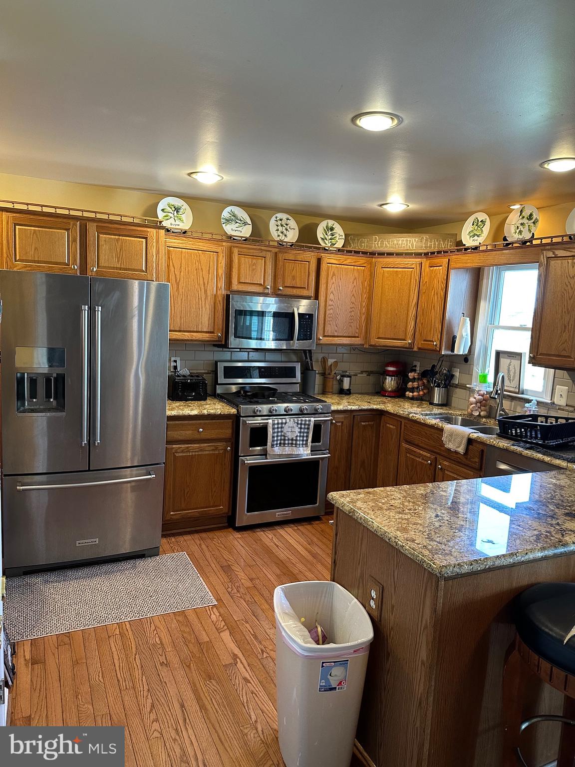 FOREST HILL - Residential