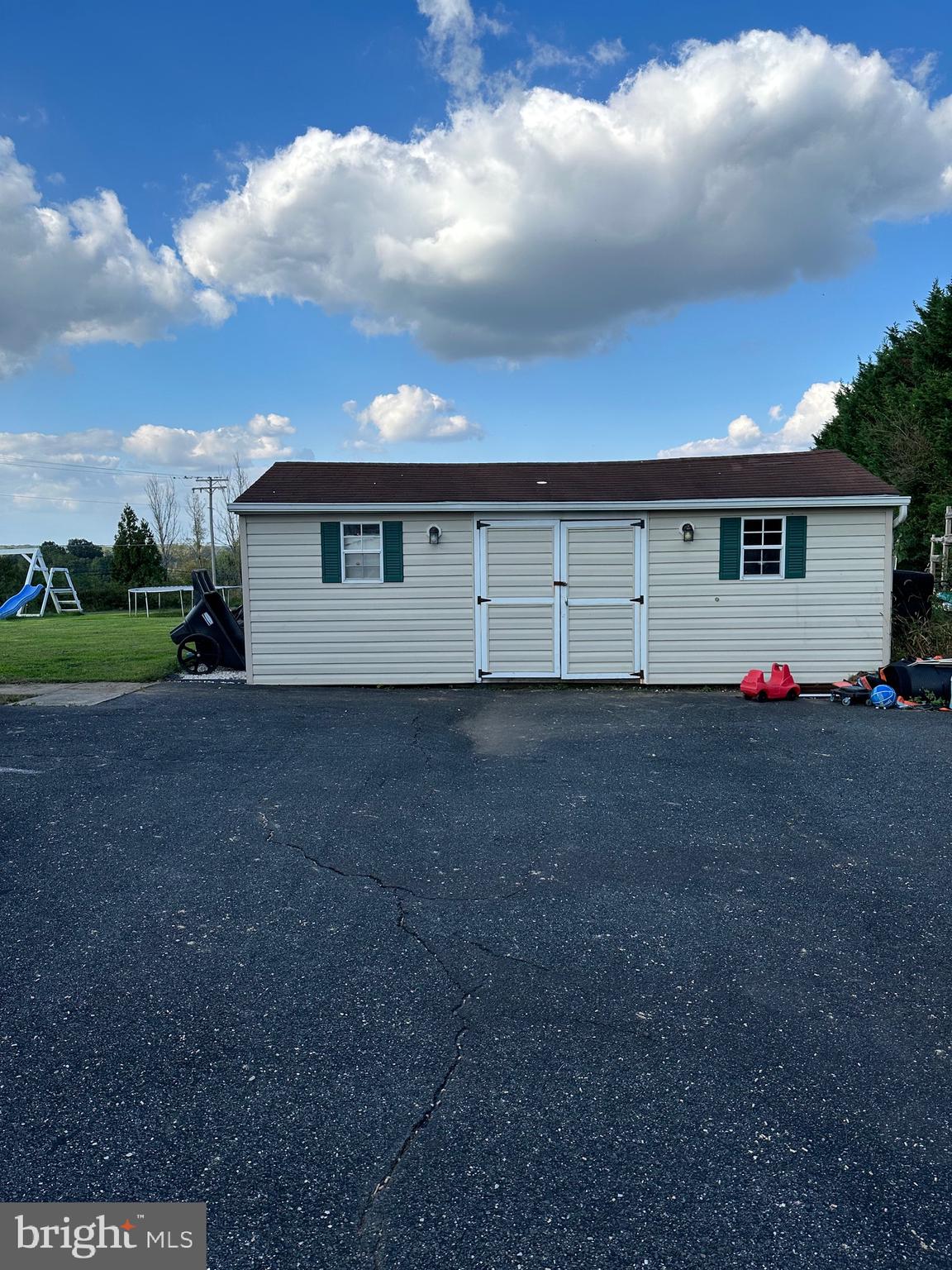 FOREST HILL - Residential