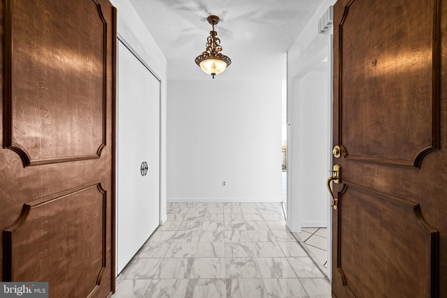 Welcome to your new home! This beautifully appointed sixth-floor condominium offers the perfect blend of comfort, style, and convenience. The entire unit has been freshly painted. With two spacious bedrooms, a versatile den, a dedicated exercise room, a sauna, and two bathrooms, this residence is designed for both relaxation and productivity. The building has a sabbath elevator.  The building also includes a doorman and porter. 
Step inside to discover a bright, open-concept living area highlighted by large windows that fill the space with natural light. The modern kitchen features sleek appliances and plenty of storage, making it a pleasure to cook and entertain. Both bedrooms are generously sized, offering ample closet space and privacy. The den provides the ideal spot for a home office, guest room, or creative studio, while the exercise room ensures you can maintain your fitness routine without leaving home.  This is an "As is 
property".
Located on the 6th floor, you'll enjoy sweeping views and a sense of tranquility above the city bustle. The building offers premium amenities, including a doorman and a welcoming 24-hour front desk staff, ensuring security and convenience every day.
Whether you're hosting friends, working from home, or seeking a peaceful retreat, this condo has it all. Don't miss your chance to experience elevated living in one of the area's most sought-after addresses!