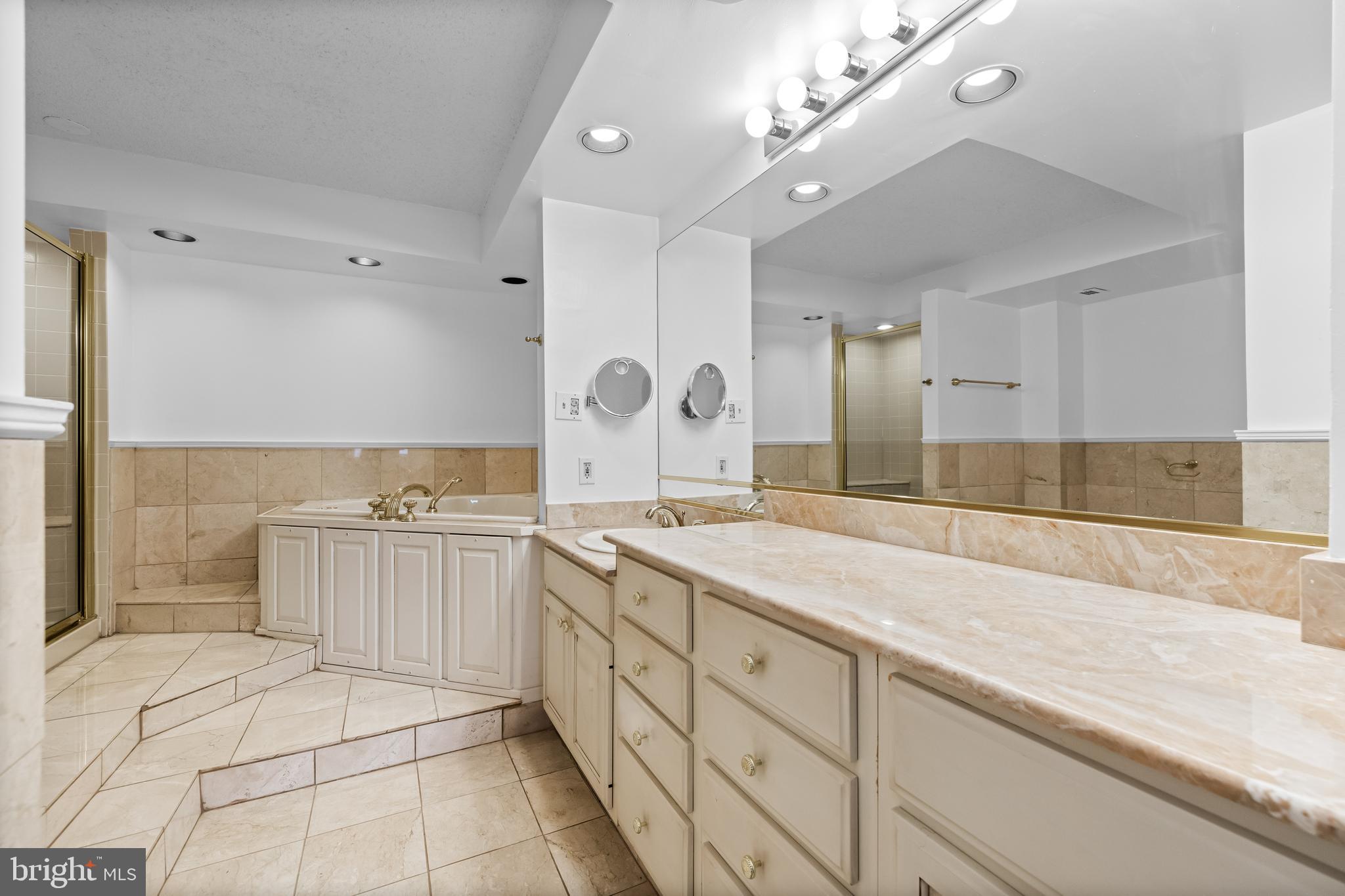 UPPER PARK HEIGHTS - Residential