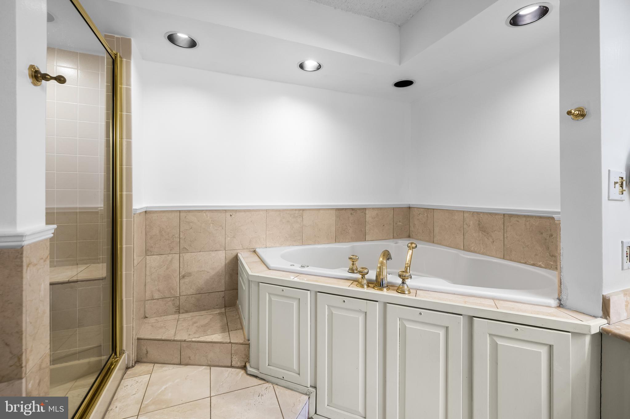 UPPER PARK HEIGHTS - Residential