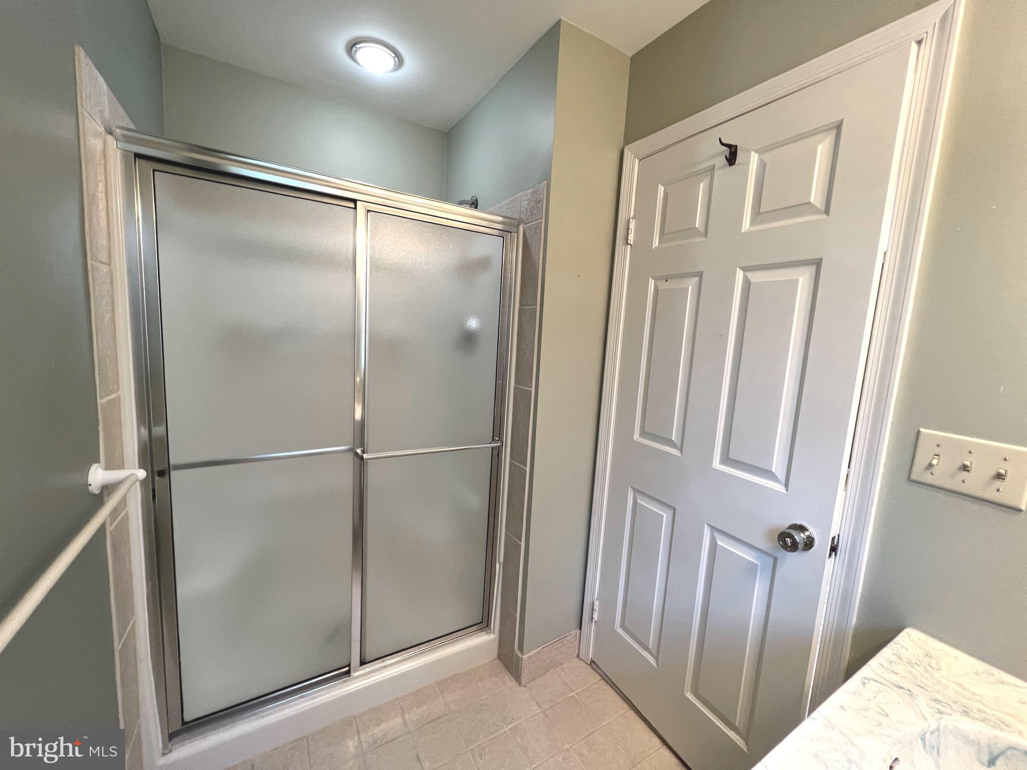 WORTHINGTON - Residential Lease