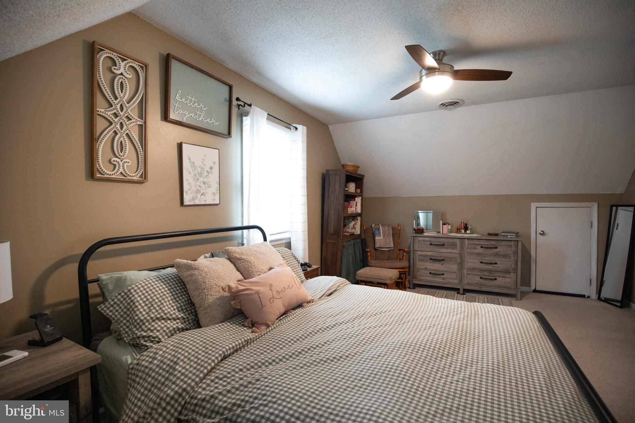 HUNTERS MILL - Residential