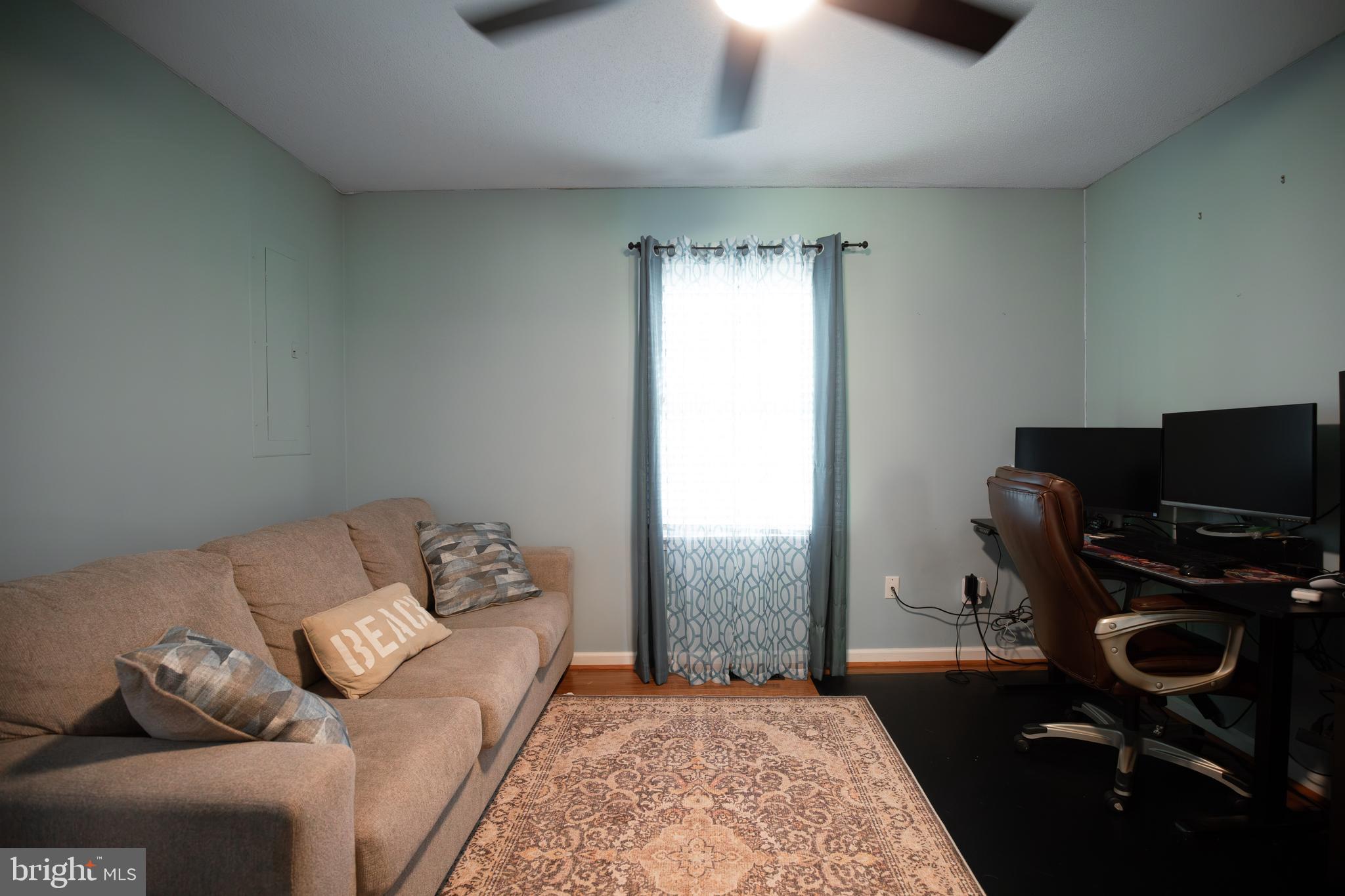 HUNTERS MILL - Residential