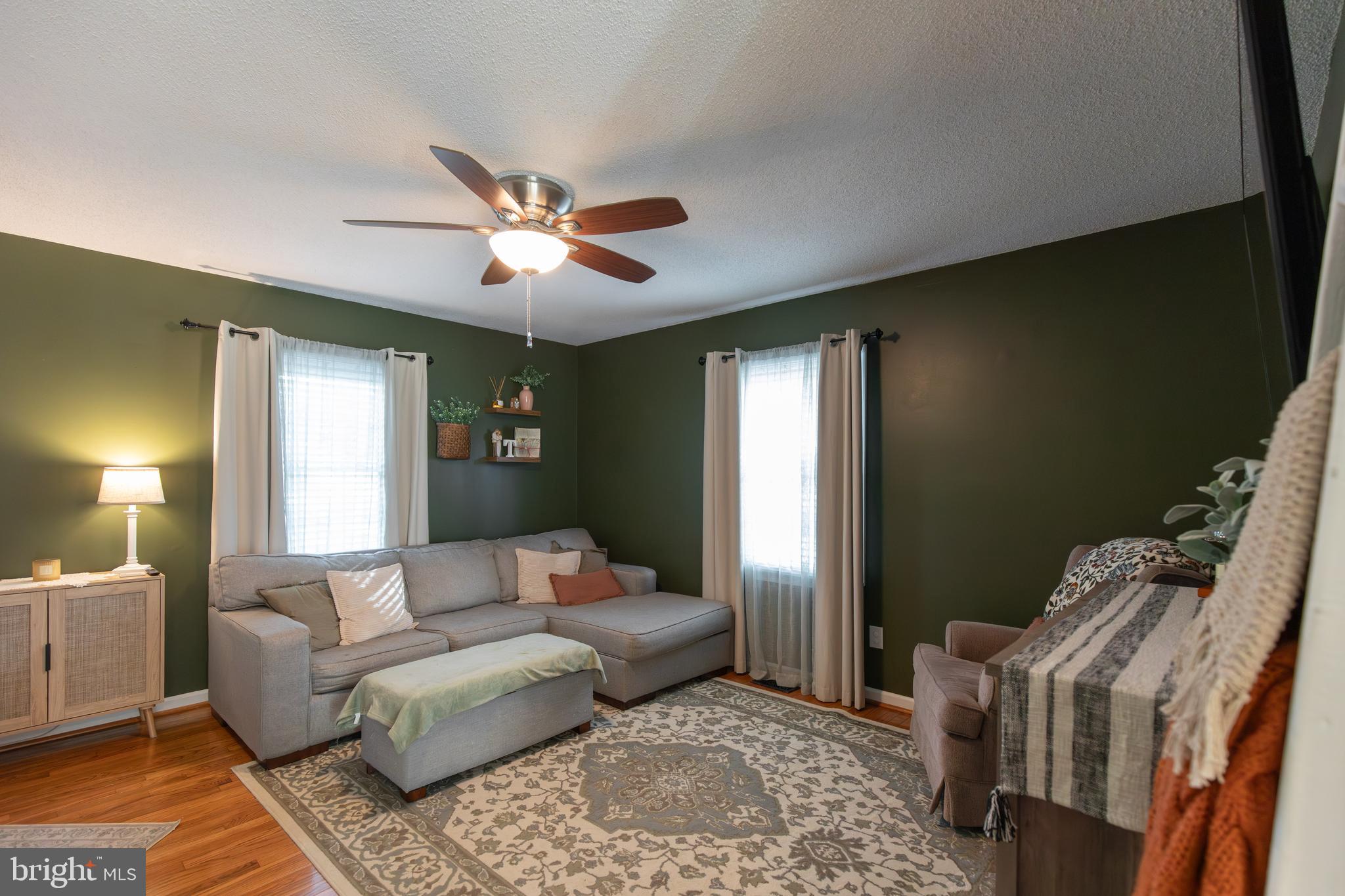 HUNTERS MILL - Residential