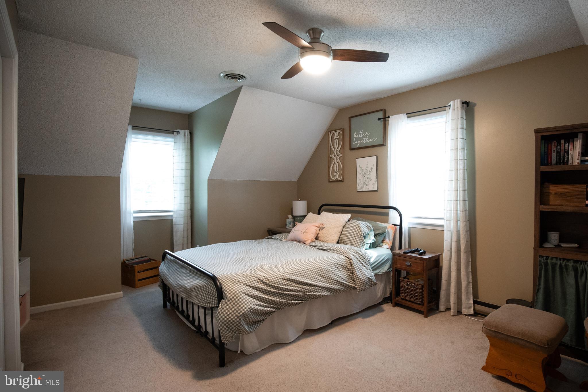 HUNTERS MILL - Residential