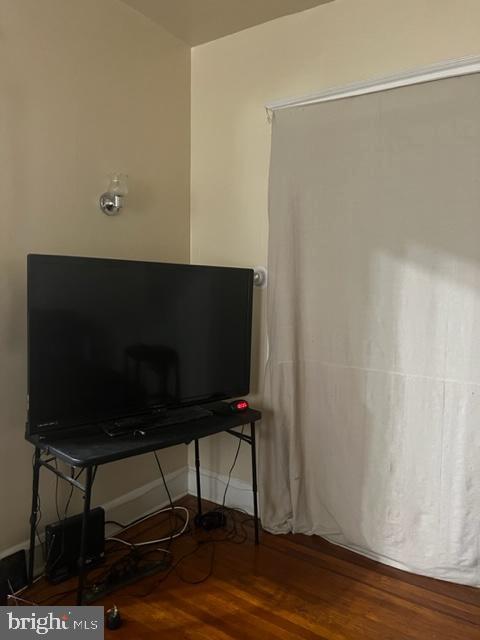 EDMONDSON VILLAGE - Residential Income