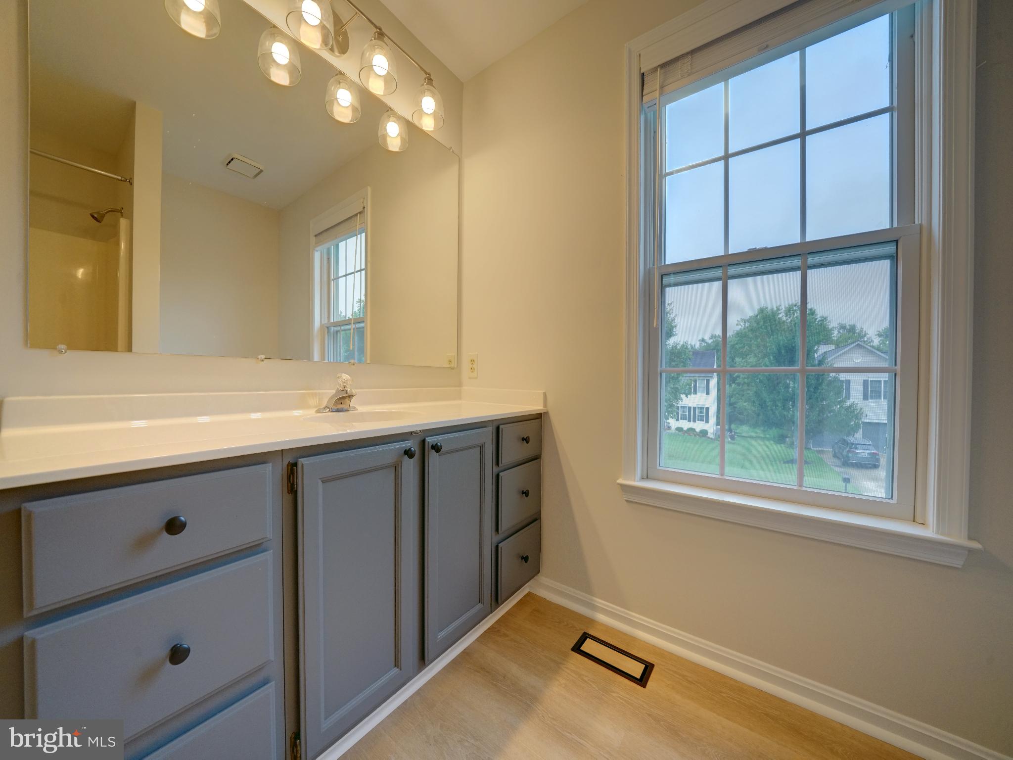 BOONE MEADOWS - Residential Lease