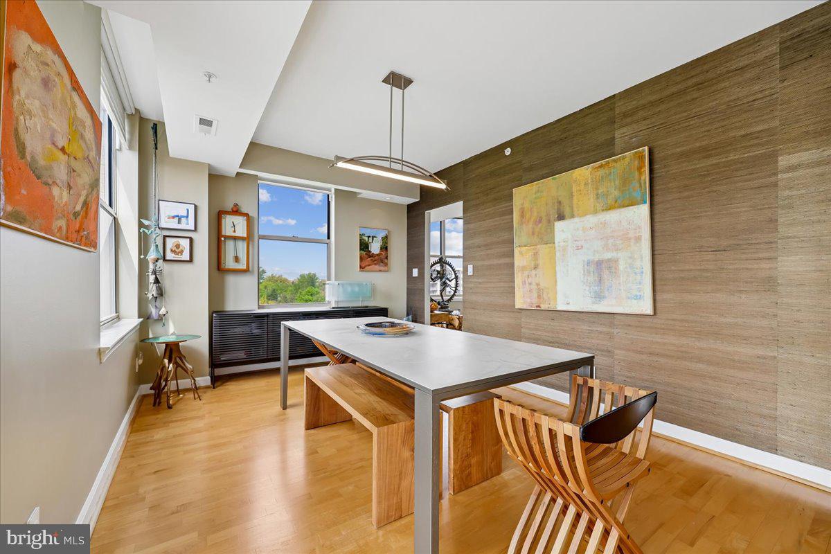 MADISON PARK CONDOMINIUMS - Residential