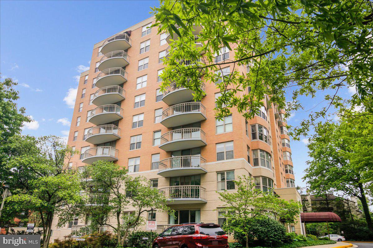 5000 BATTERY LANE 1003