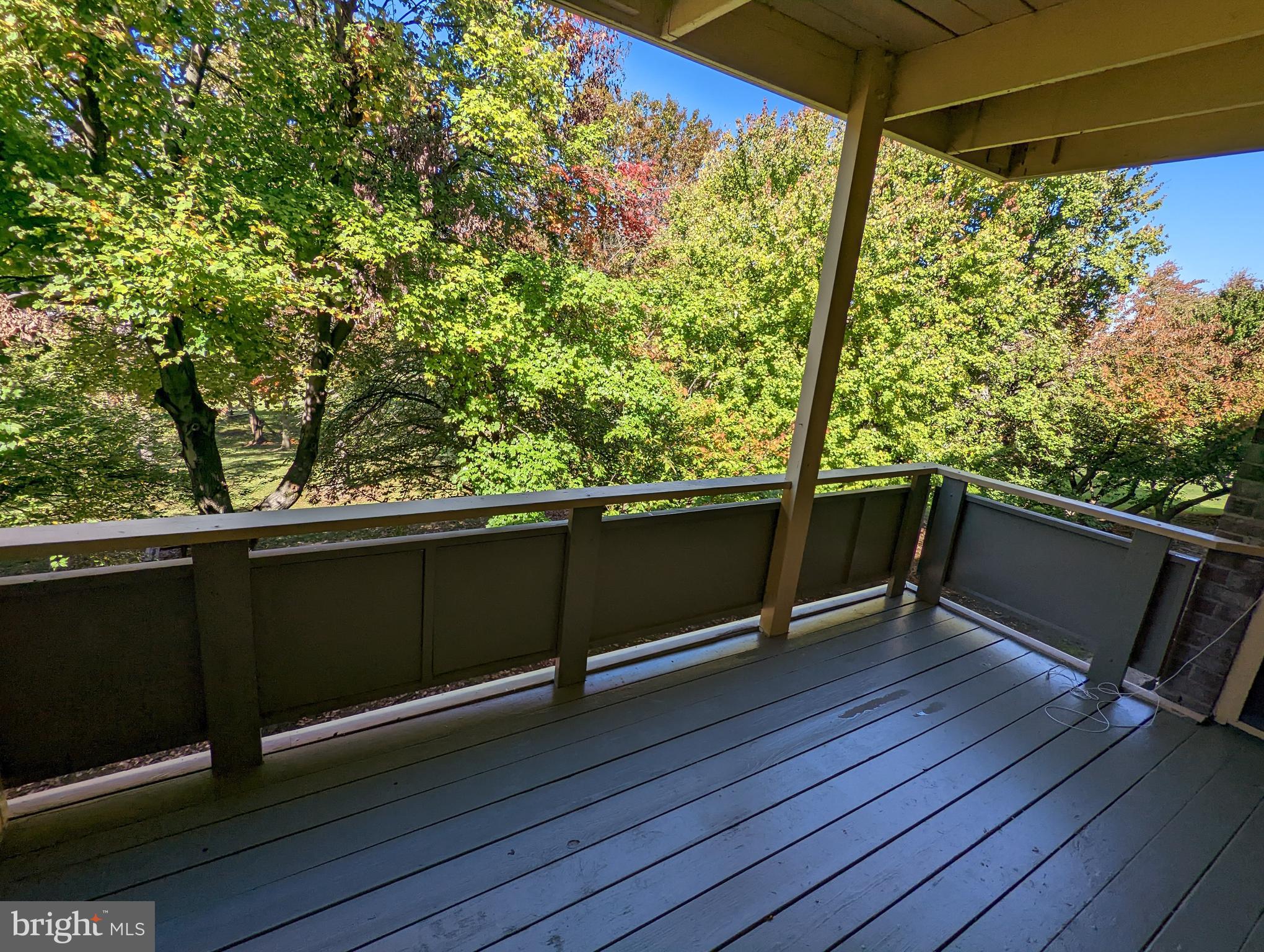 HOLLY HILL CONDOMINIUMS - Residential Lease