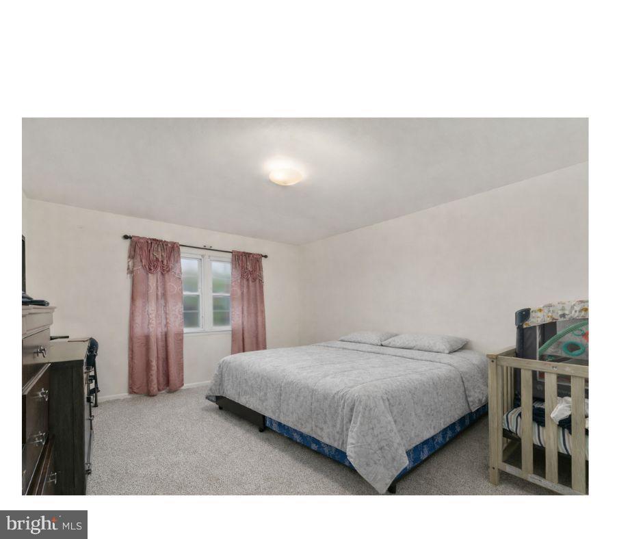 FOXCROFT COLONY CONDOS - Residential