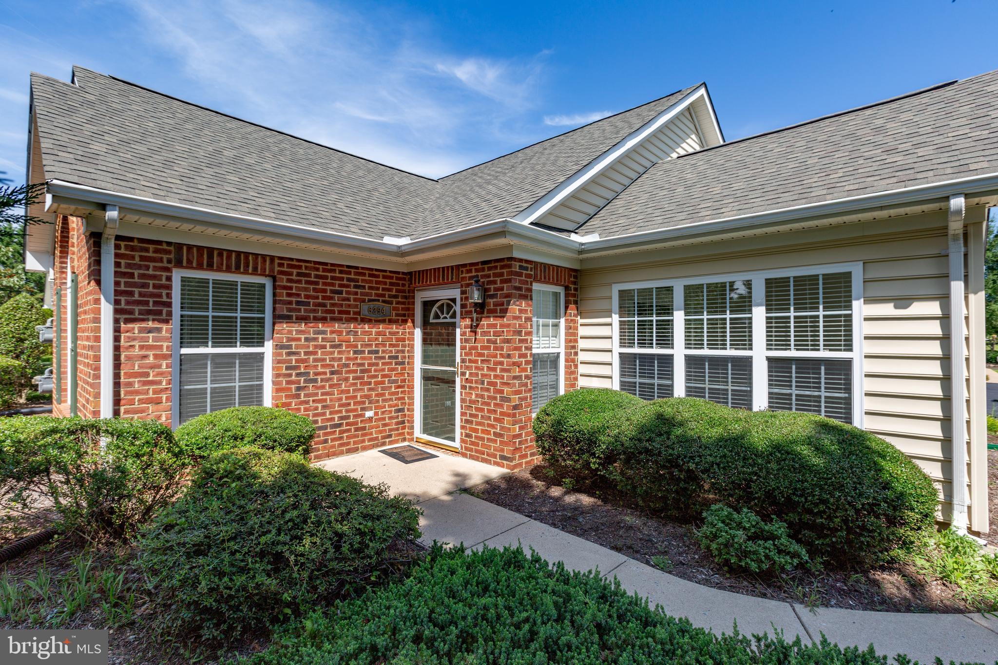 6294 AUTUMN LEAF DRIVE