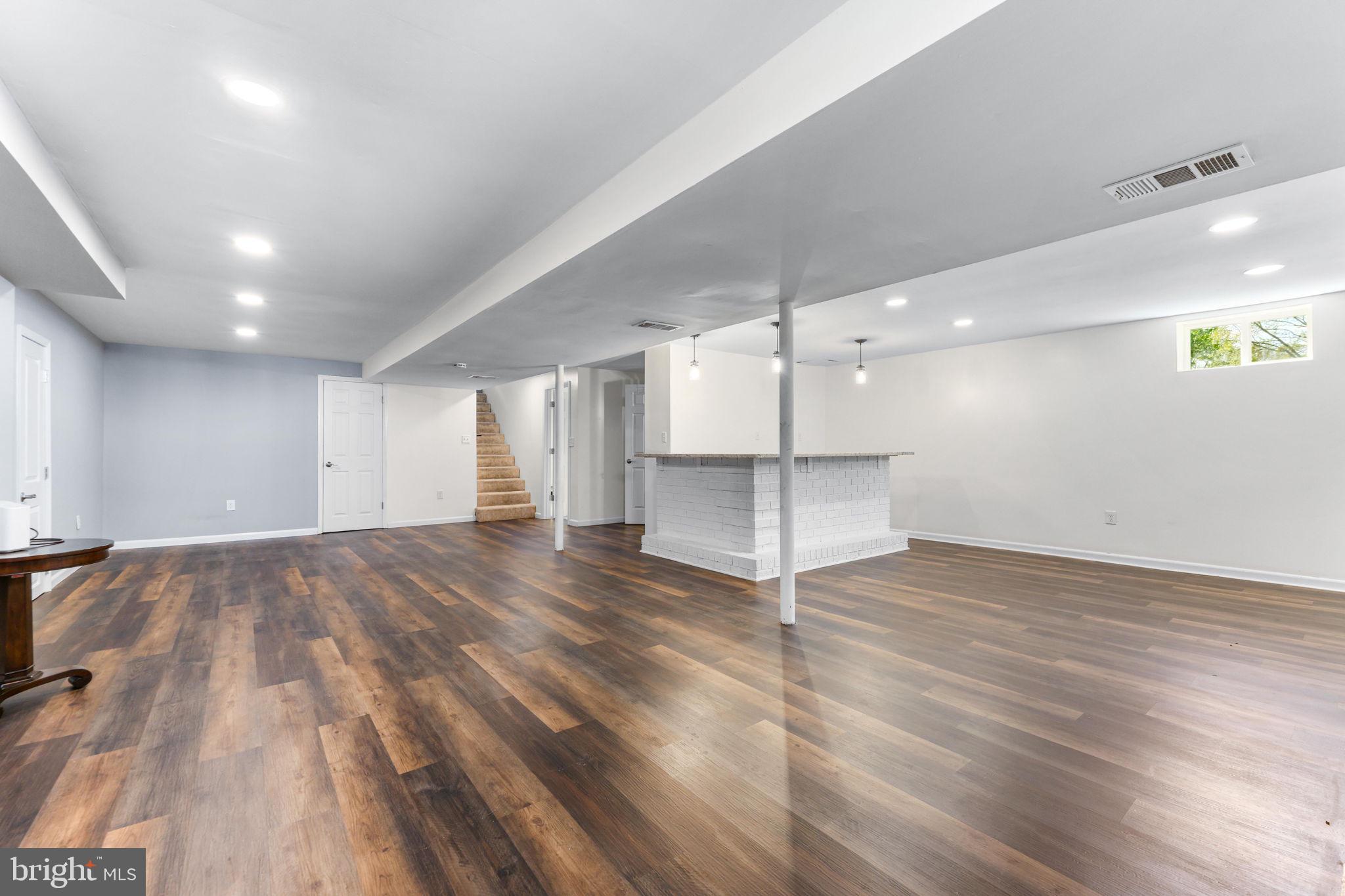 WESTCHESTER HILLS - Residential