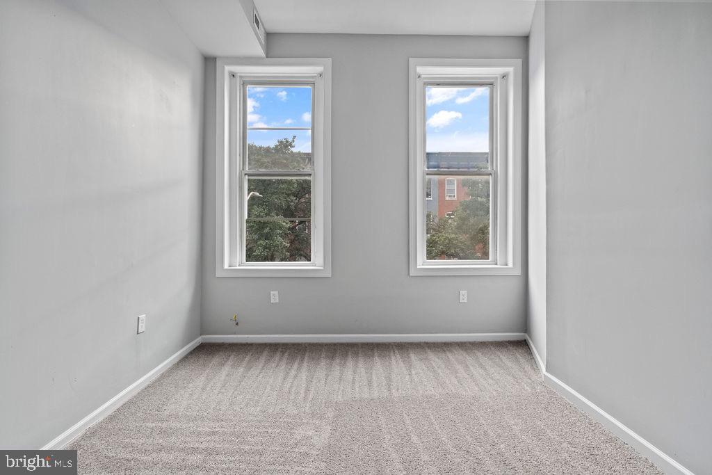 CHARLES VILLAGE - Residential Lease
