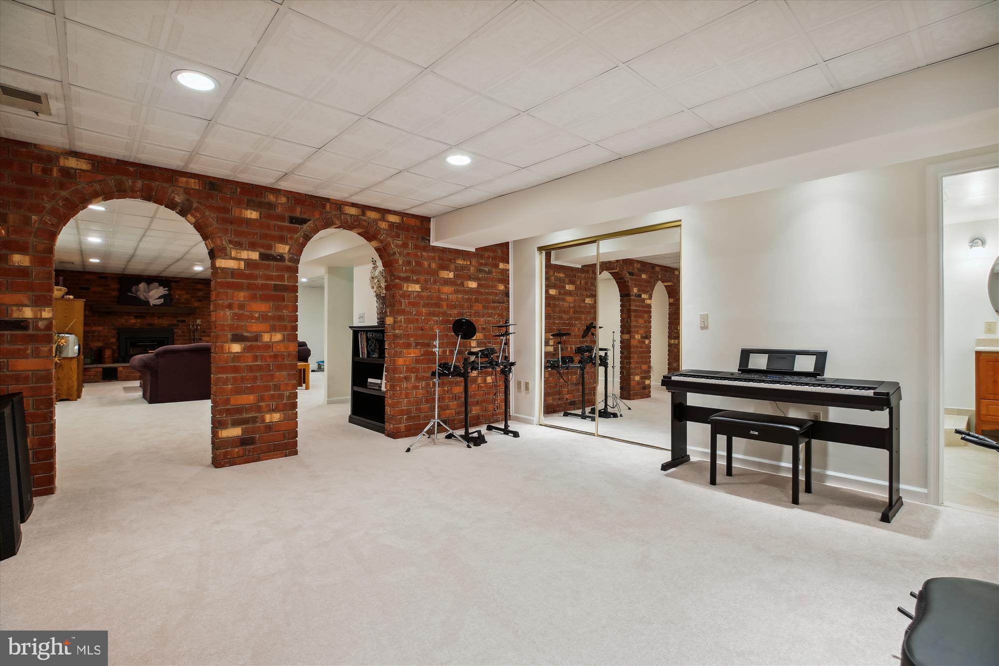 CLARKSBURG OUTSIDE - Residential