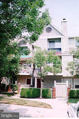 GABLES OF TUCKERMAN - Residential Lease