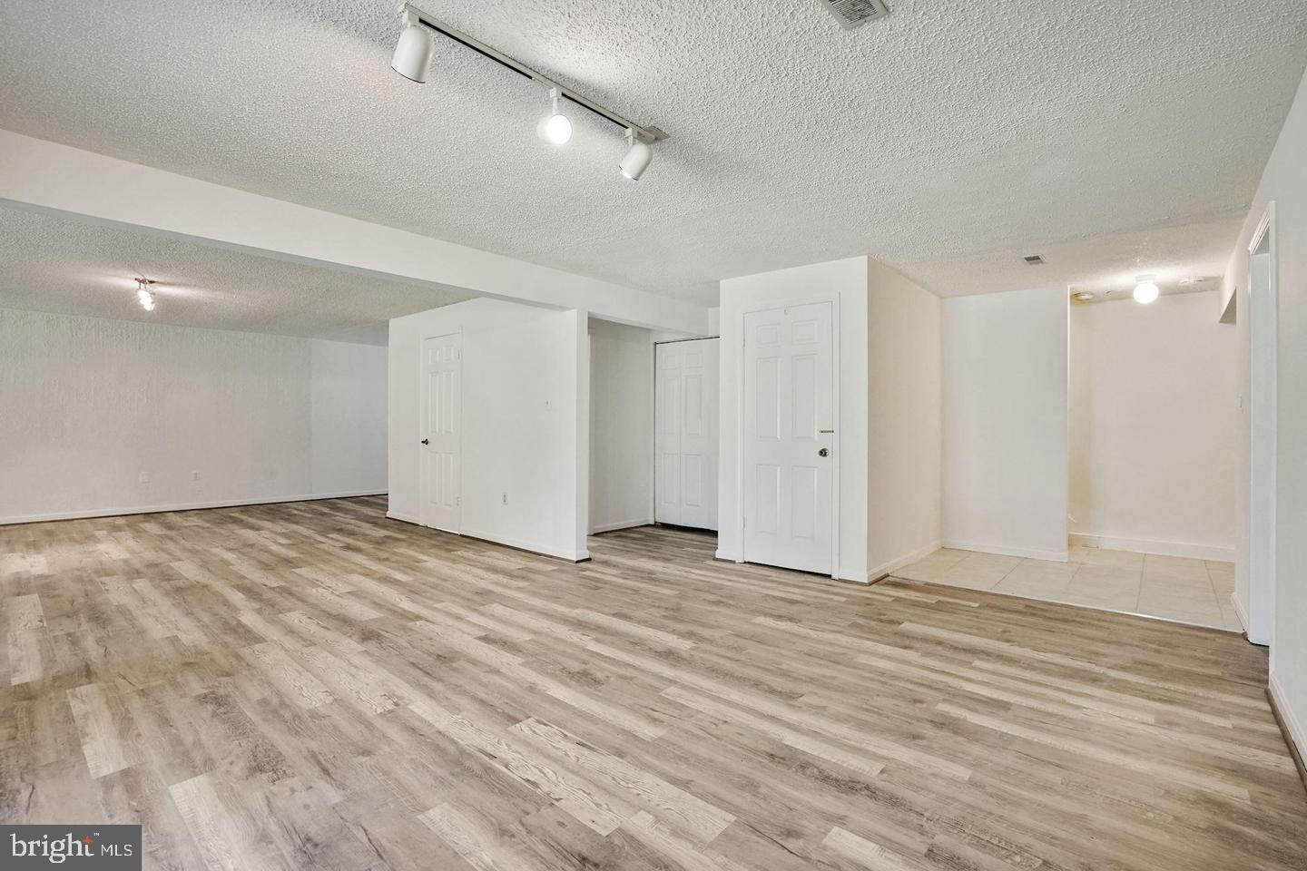 GREENBROOK PLAT 3 - Residential Lease