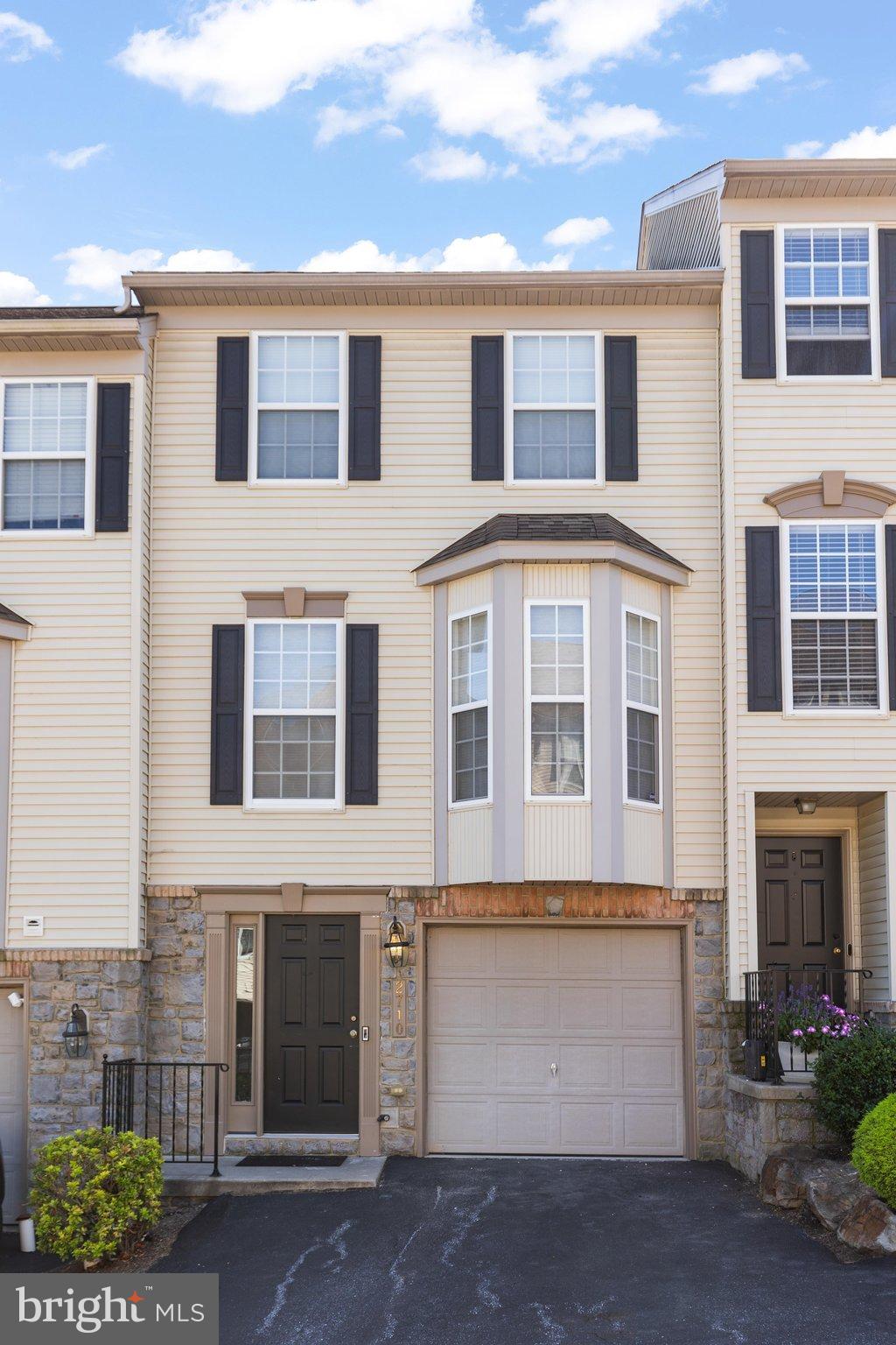 2710 EQUESTRIAN DRIVE