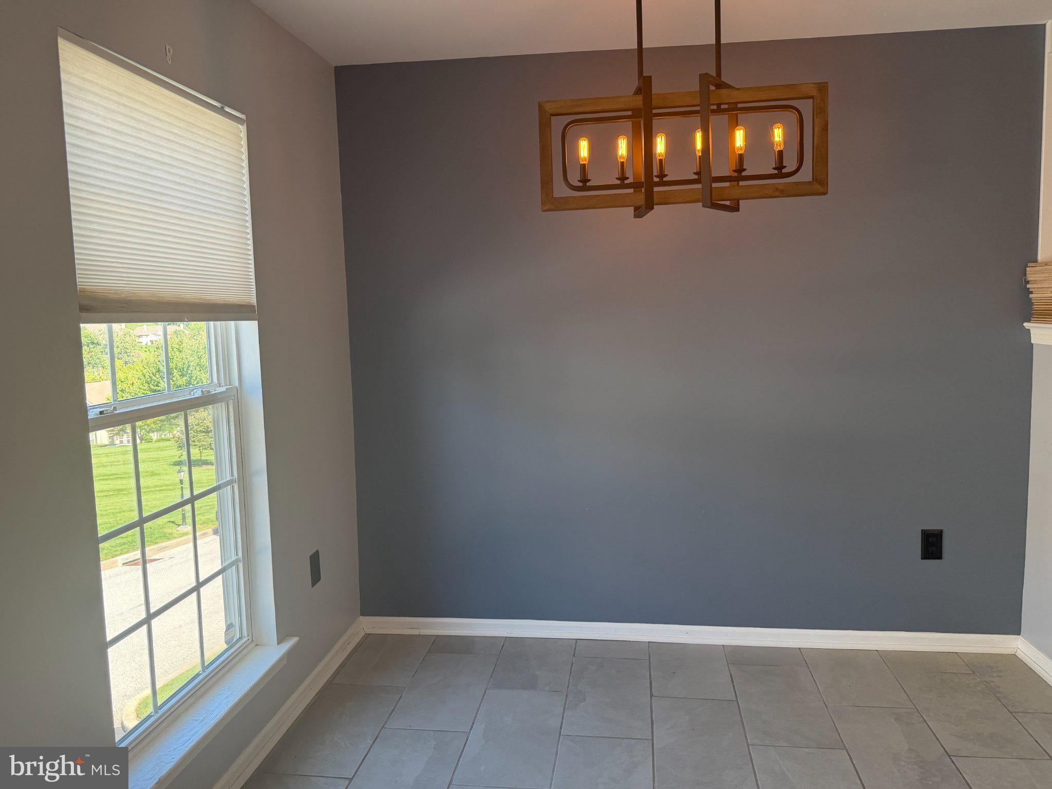 2710 EQUESTRIAN DRIVE