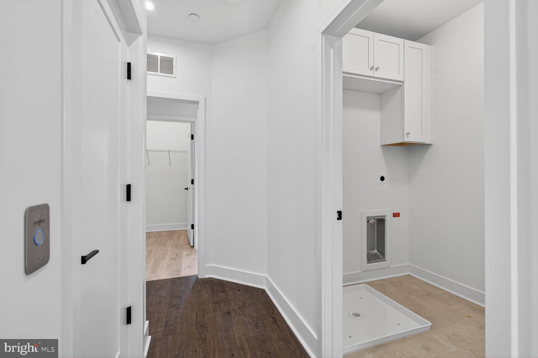 WESTBARD SQUARE - Residential