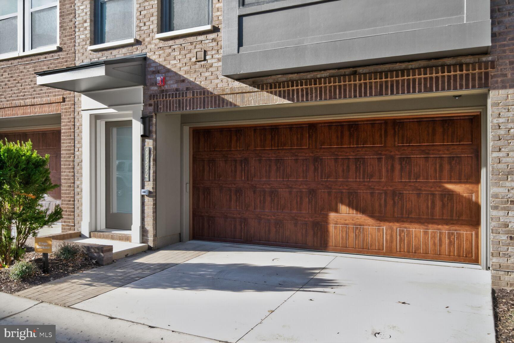 WESTBARD SQUARE - Residential