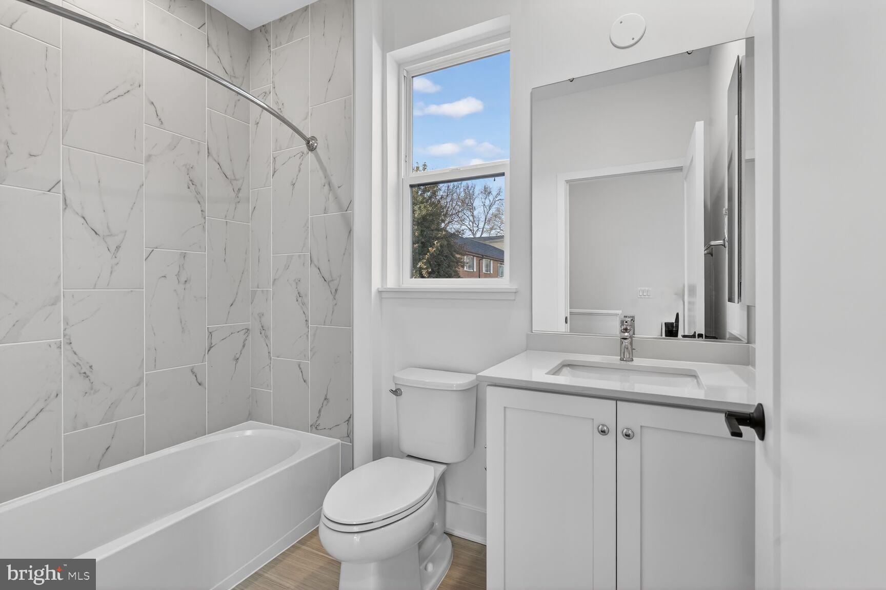 WESTBARD SQUARE - Residential