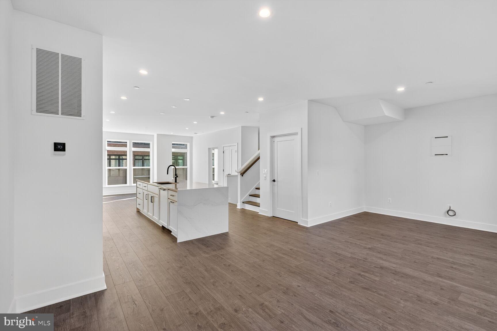 5354 ZENITH OVERLOOK