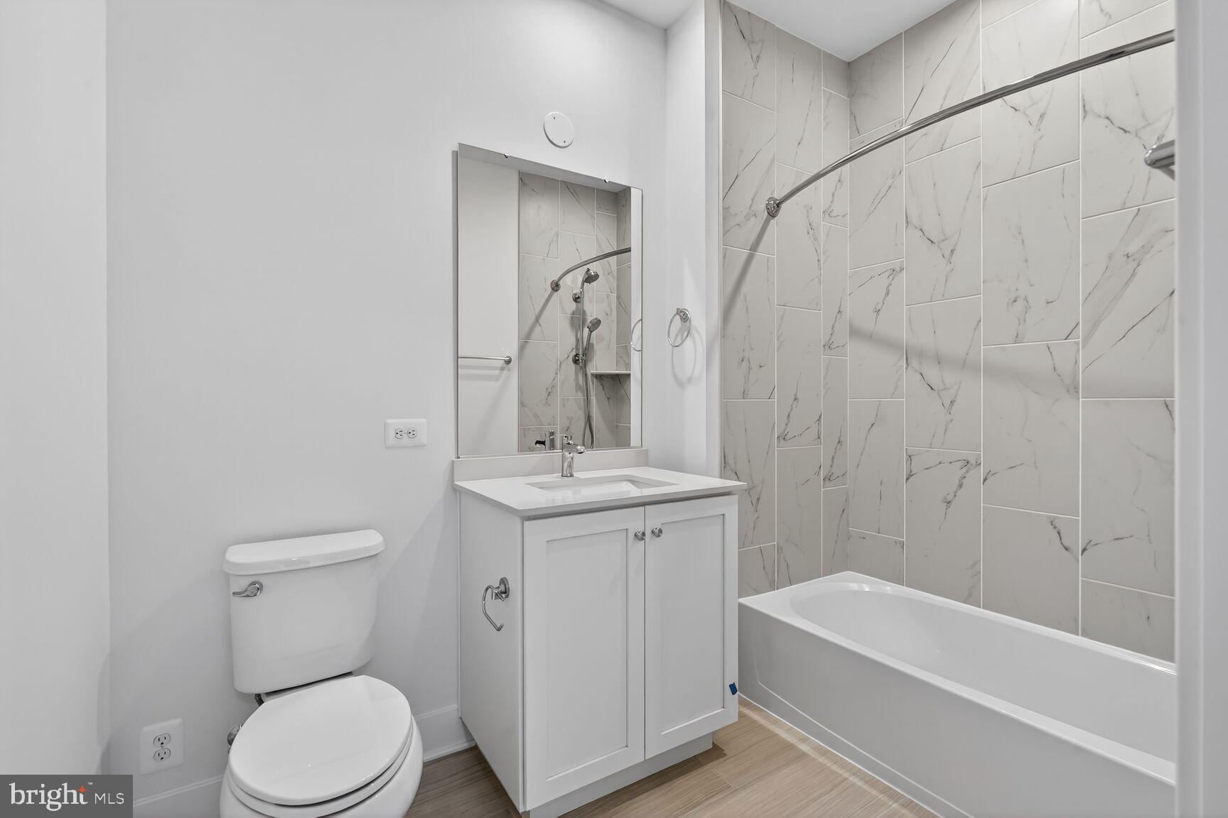 WESTBARD SQUARE - Residential