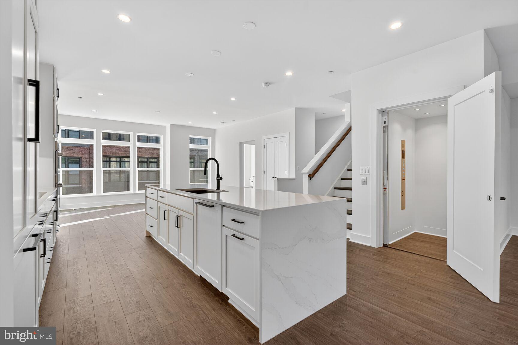 5354 ZENITH OVERLOOK