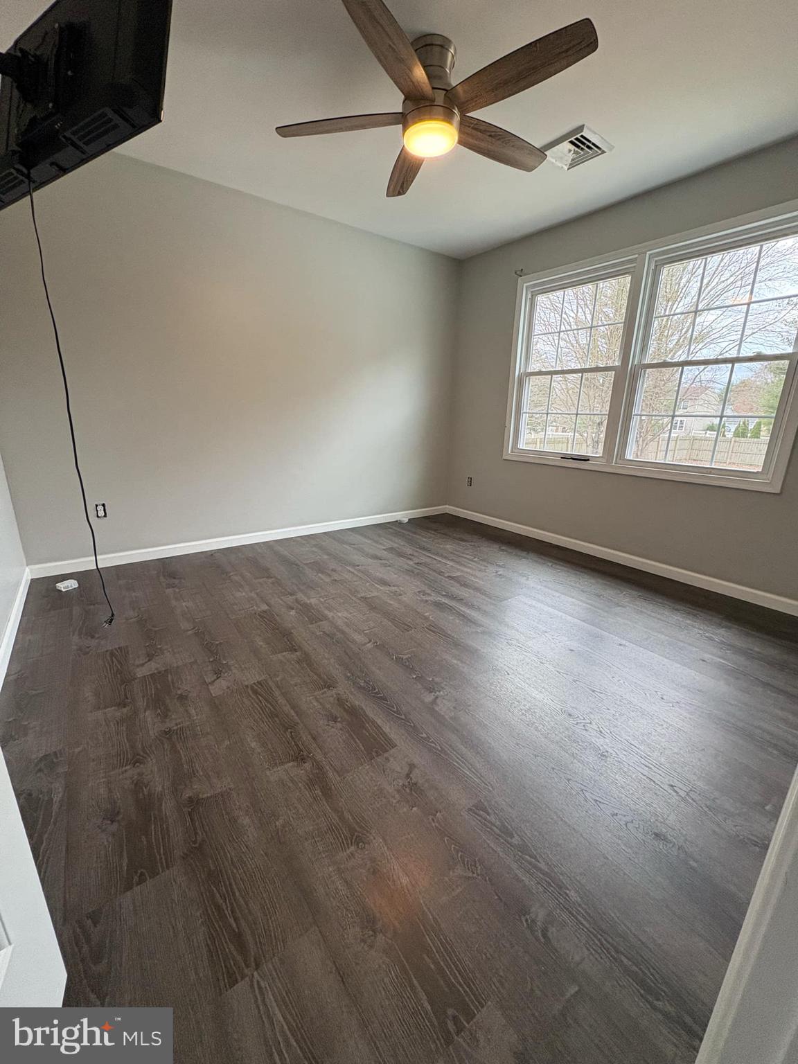 BRANTWOOD - Residential