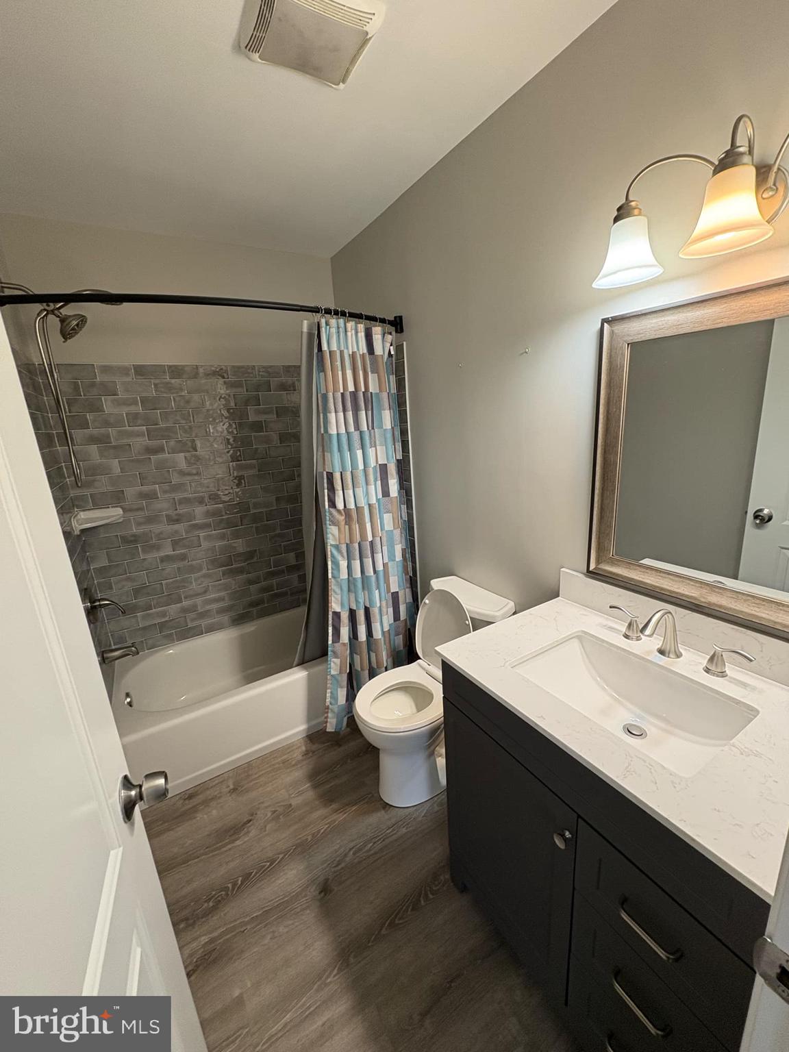 BRANTWOOD - Residential