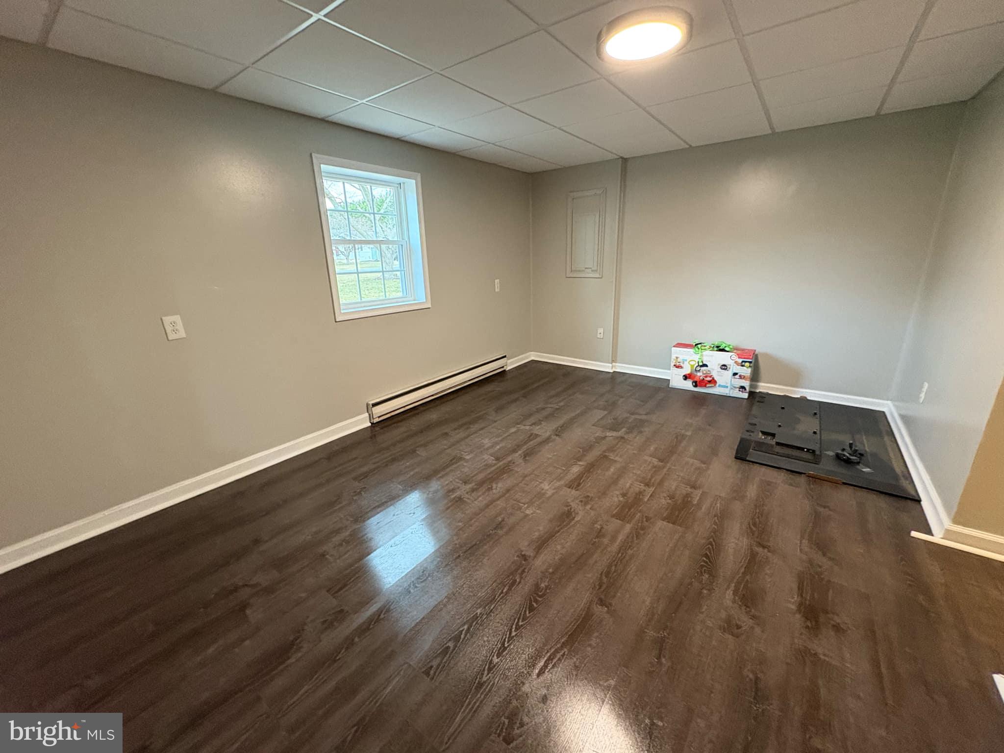 BRANTWOOD - Residential