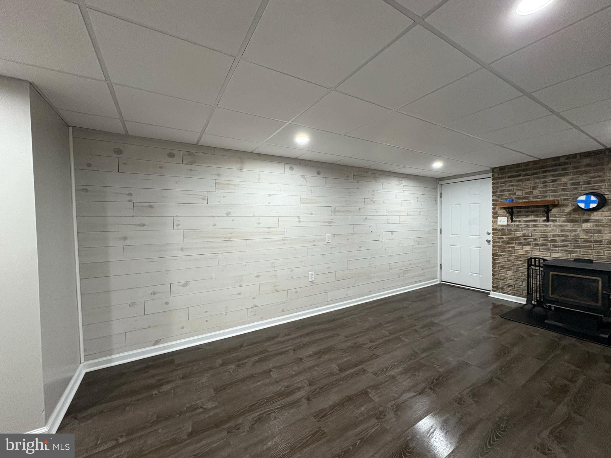 BRANTWOOD - Residential