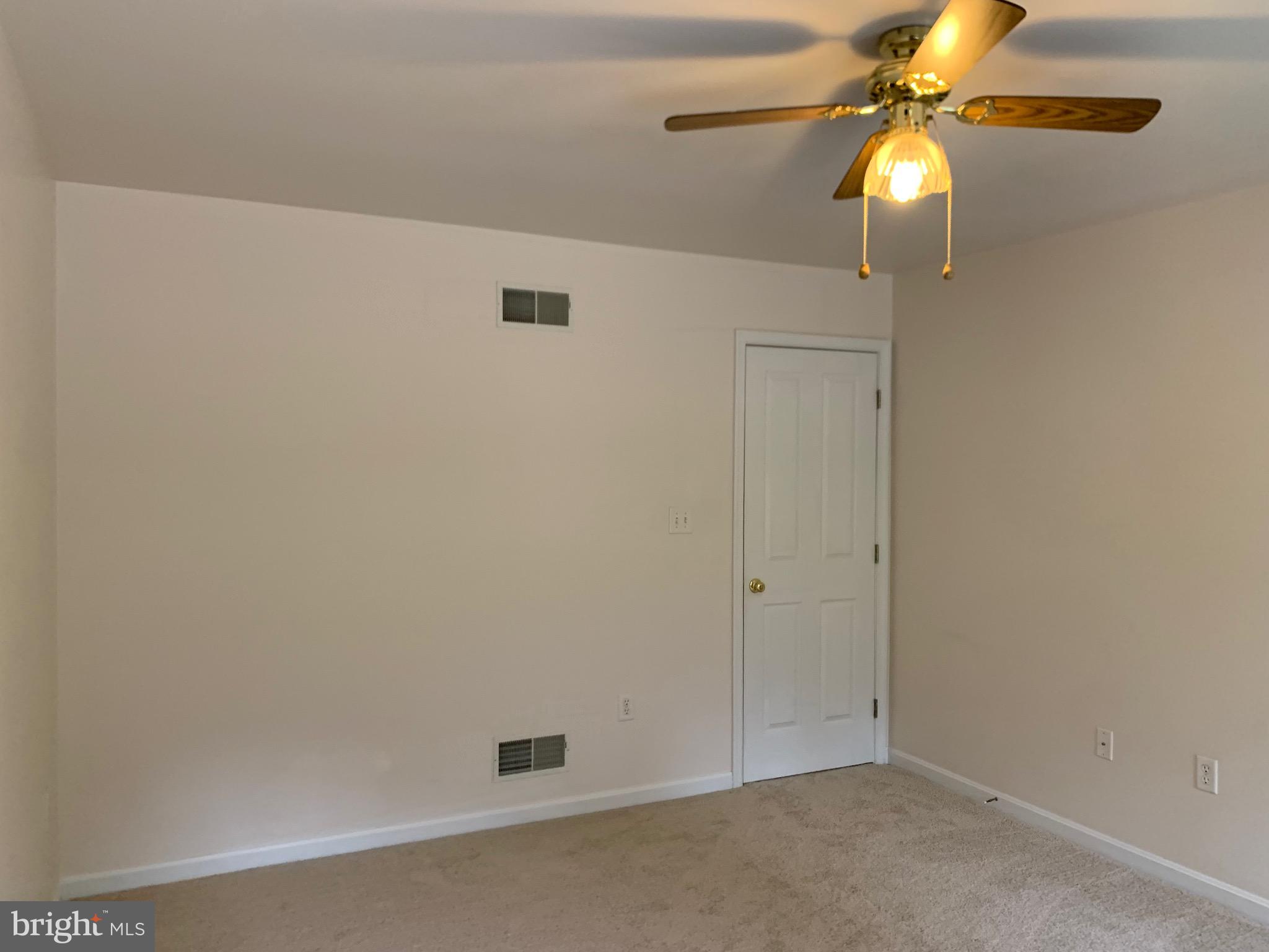 WHISPERING HILLS - Residential