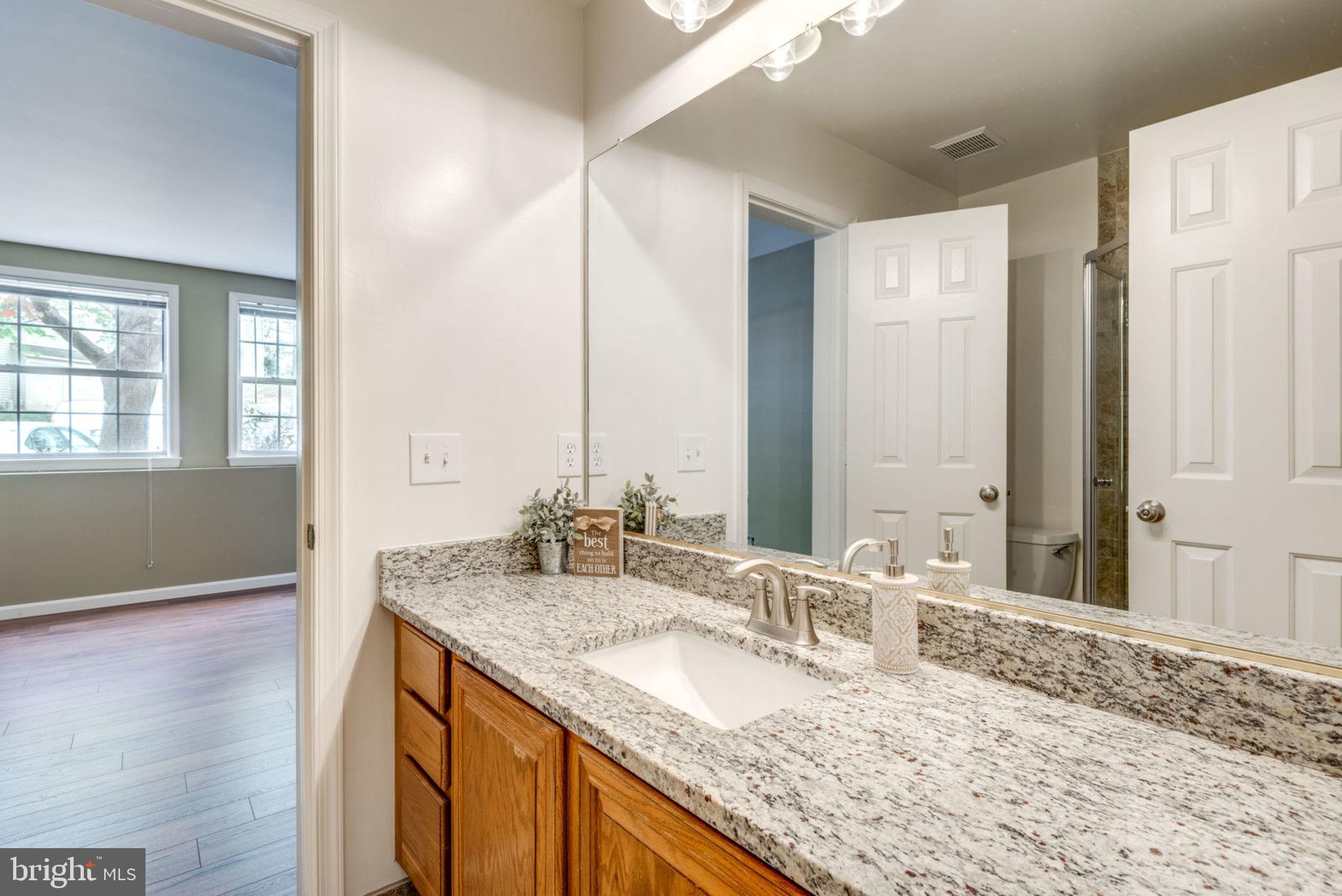 BRISTOL HOUSE - Residential