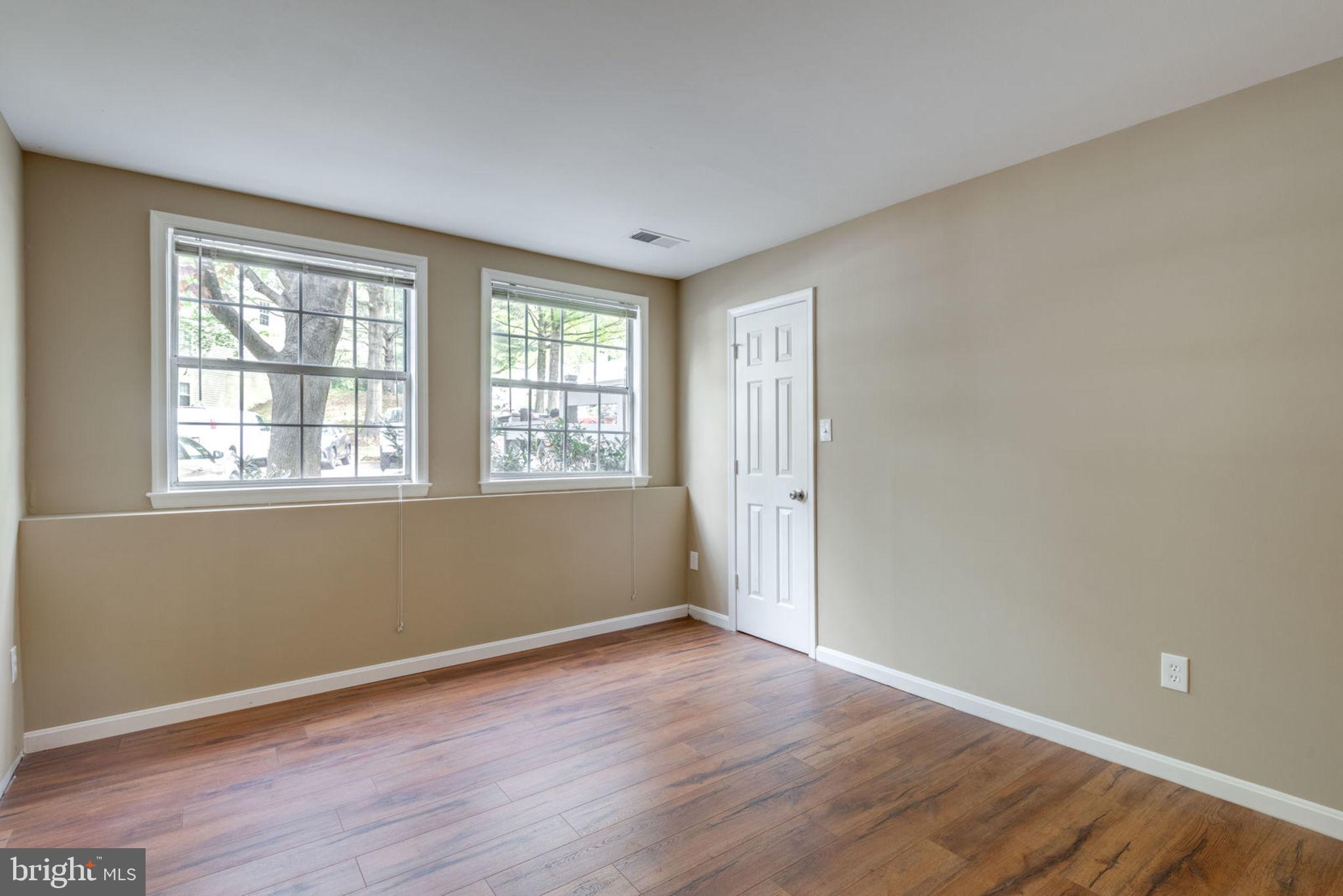 BRISTOL HOUSE - Residential