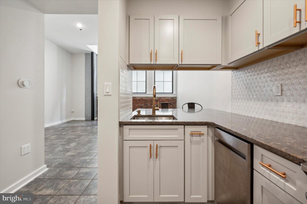 Photo of 315 New Street #104, PHILADELPHIA, PA 19106 (MLS # PAPH2589328)