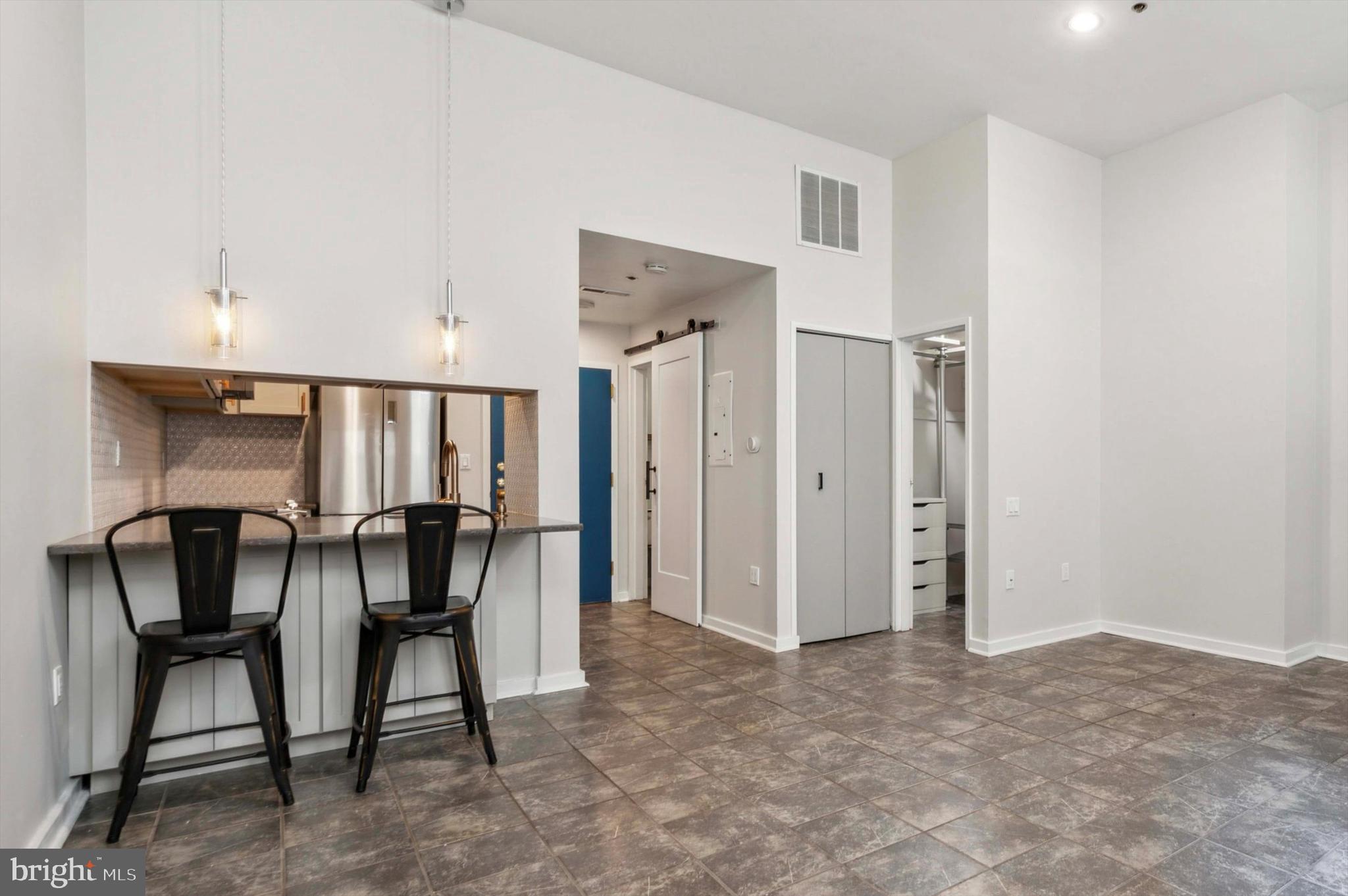 OLD CITY - Residential