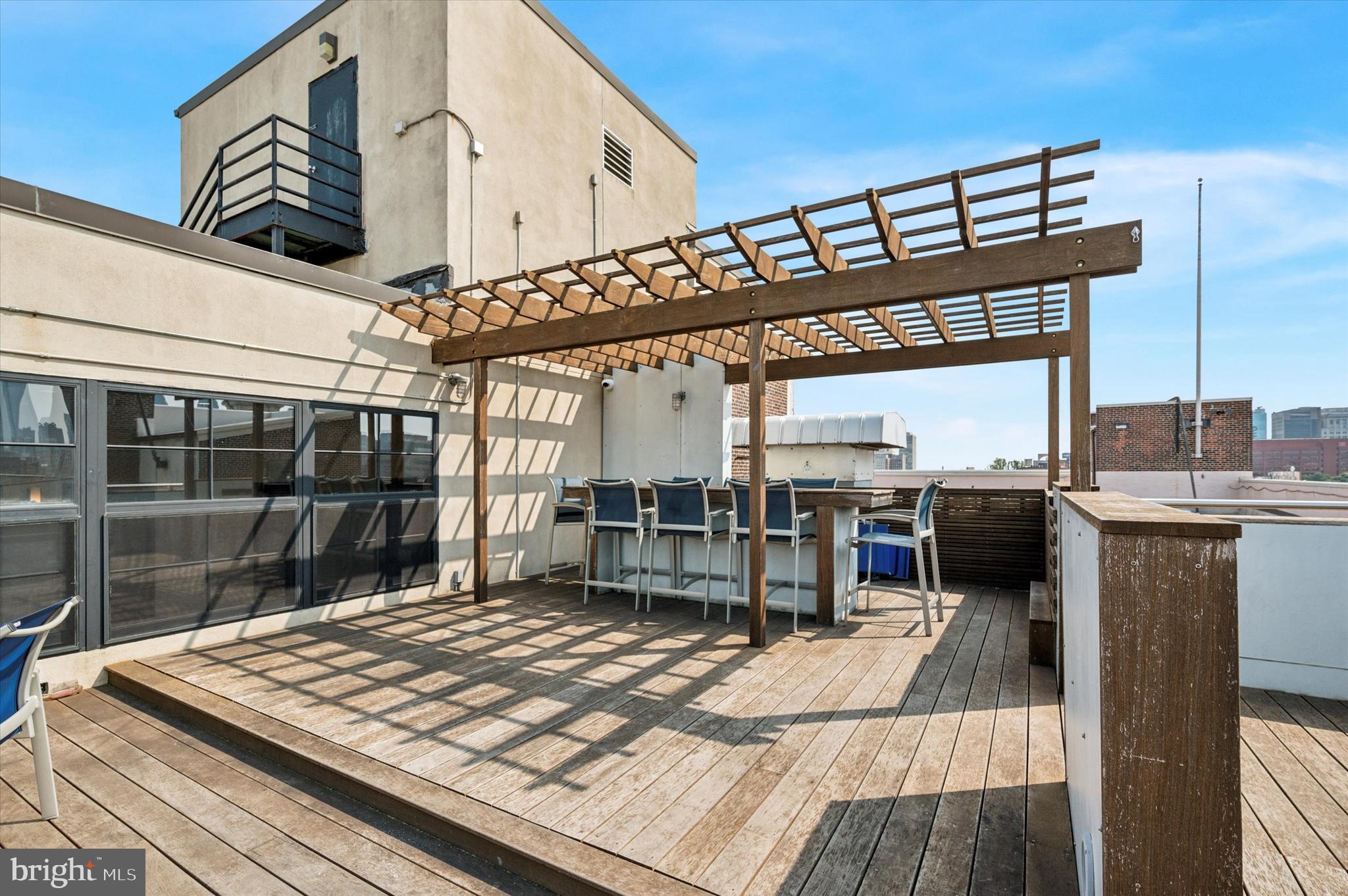 OLD CITY - Residential