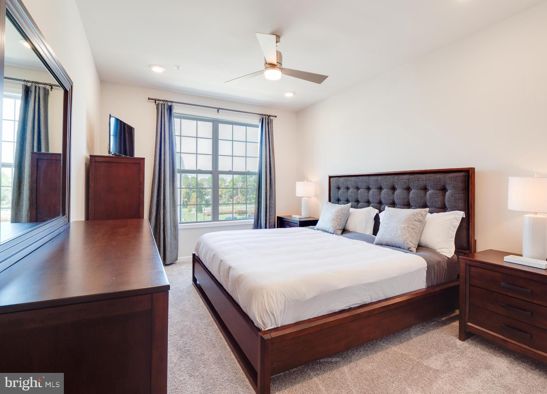 RIDGES AT LOUDOUN VALLEY - Residential